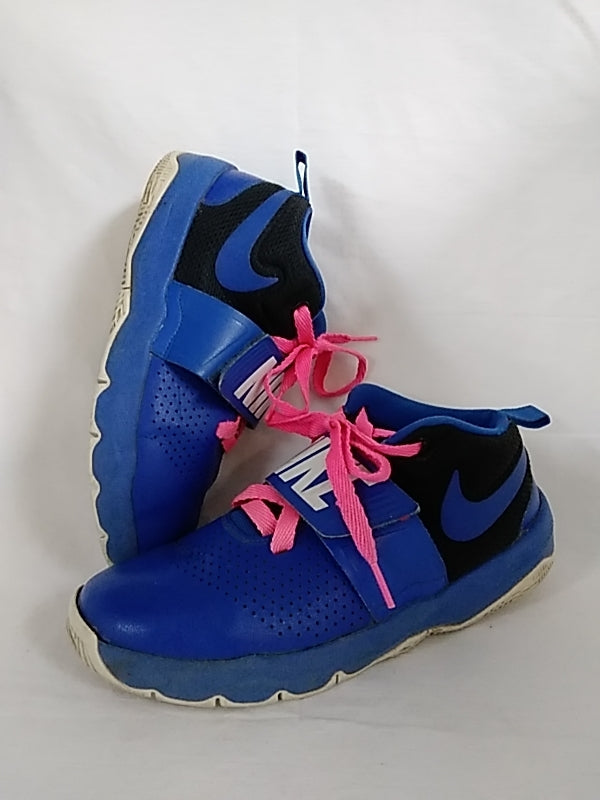 NIKE Team Hustle D8 Youth Size 7 'Game Royal' 881943-405 Sneakers