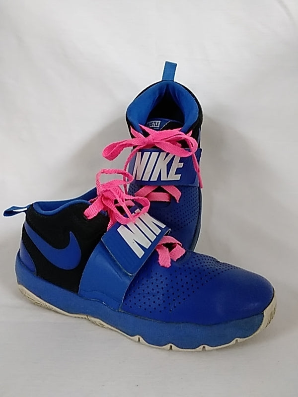 NIKE Team Hustle D8 Youth Size 7 'Game Royal' 881943-405 Sneakers
