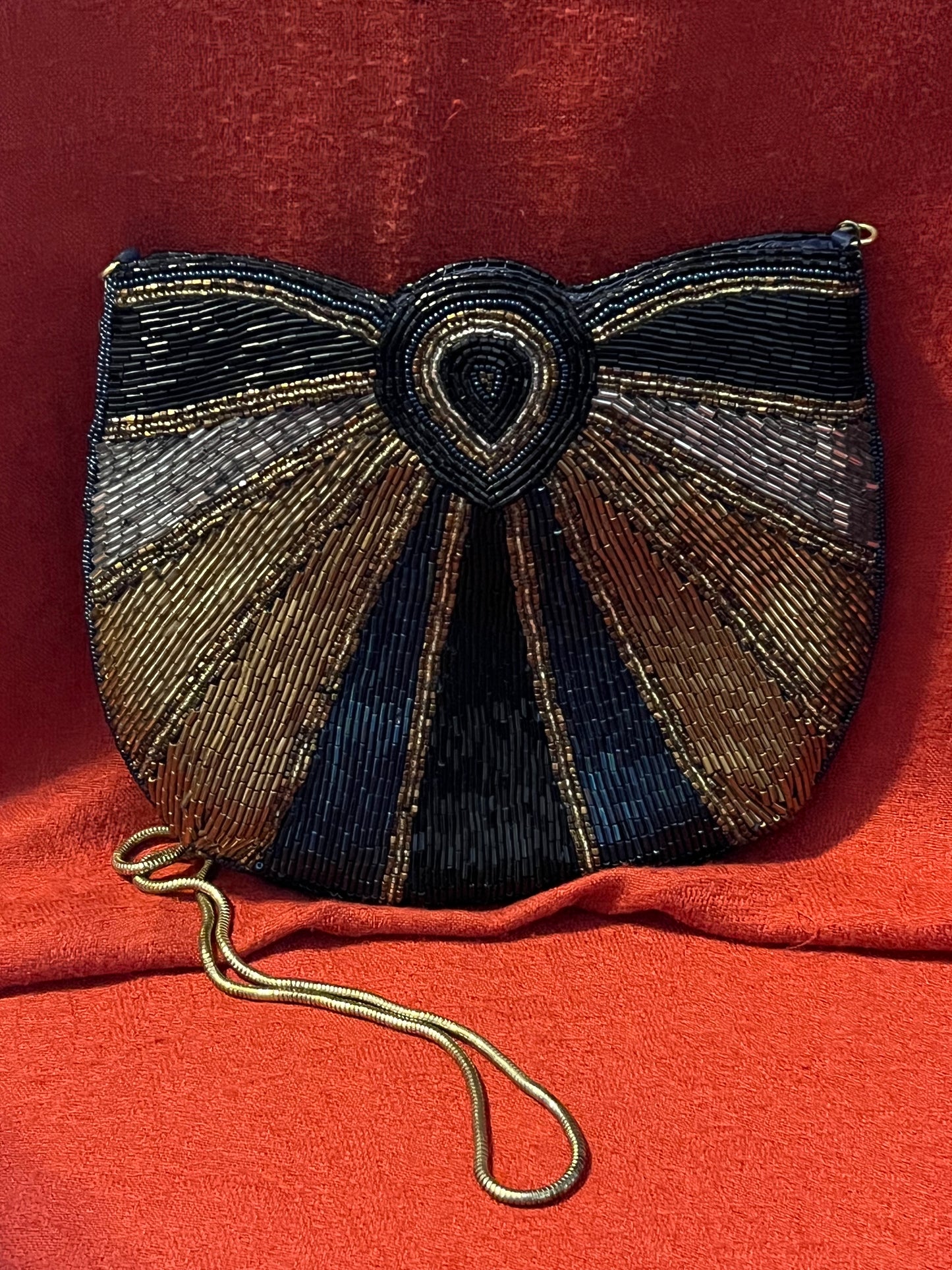 Vintage L Regale Multi-colored Bucket-Style Evening Bag with Metal Strap