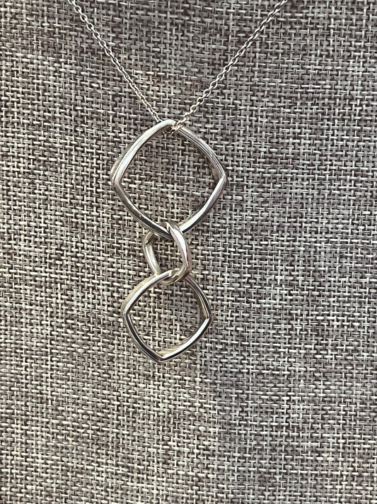 Tiffany & Co Sterling Silver Frank Gehry Triple Torque Pendant Necklace 16”-With Pouch