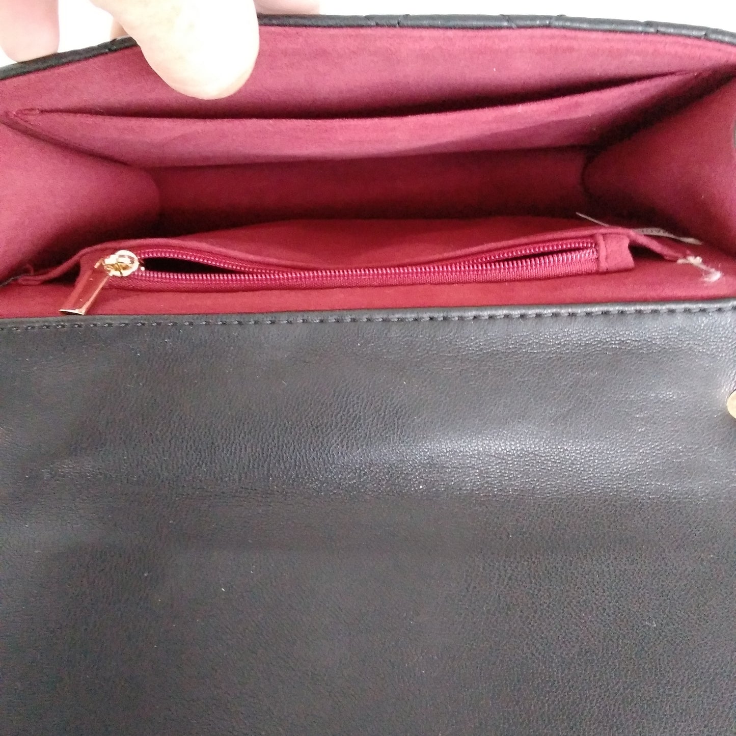 Classic Fashion - Black Quilt Design Shoulder Bag - NWT
