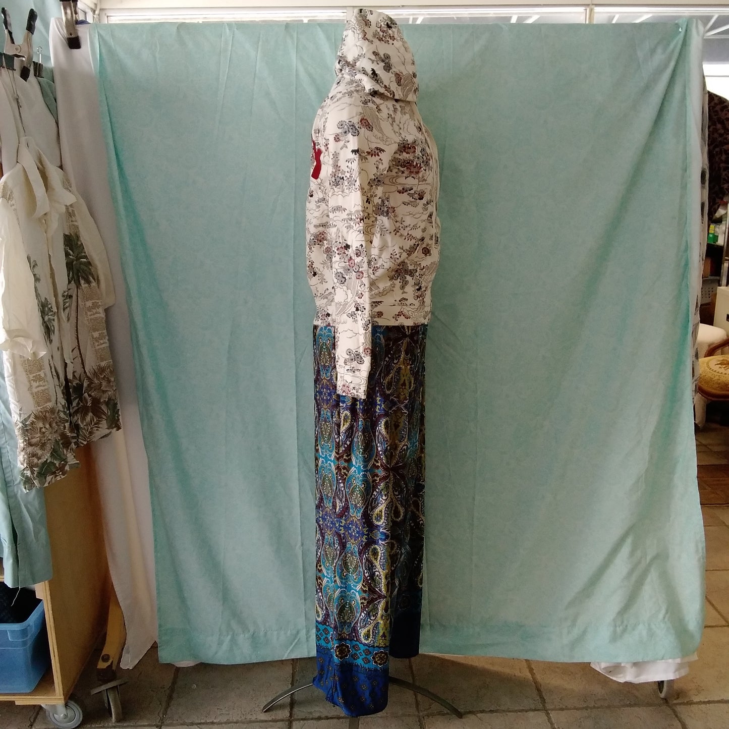 NWT - Lucky Brand White Floral Lucky Hooded Jacket - S / P