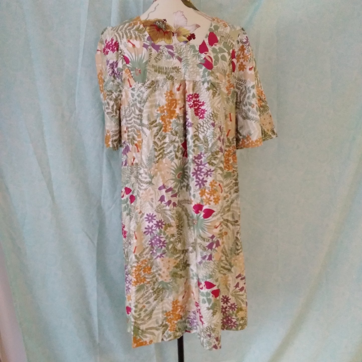 Carriage Court Misses Floral House Dress - M / 12-14