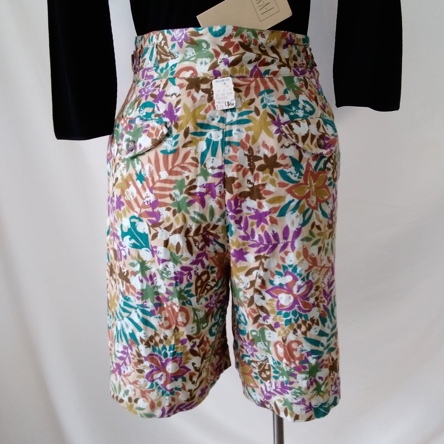 I.V.Y Floral Cotton Shorts - NWT - Size 13/14
