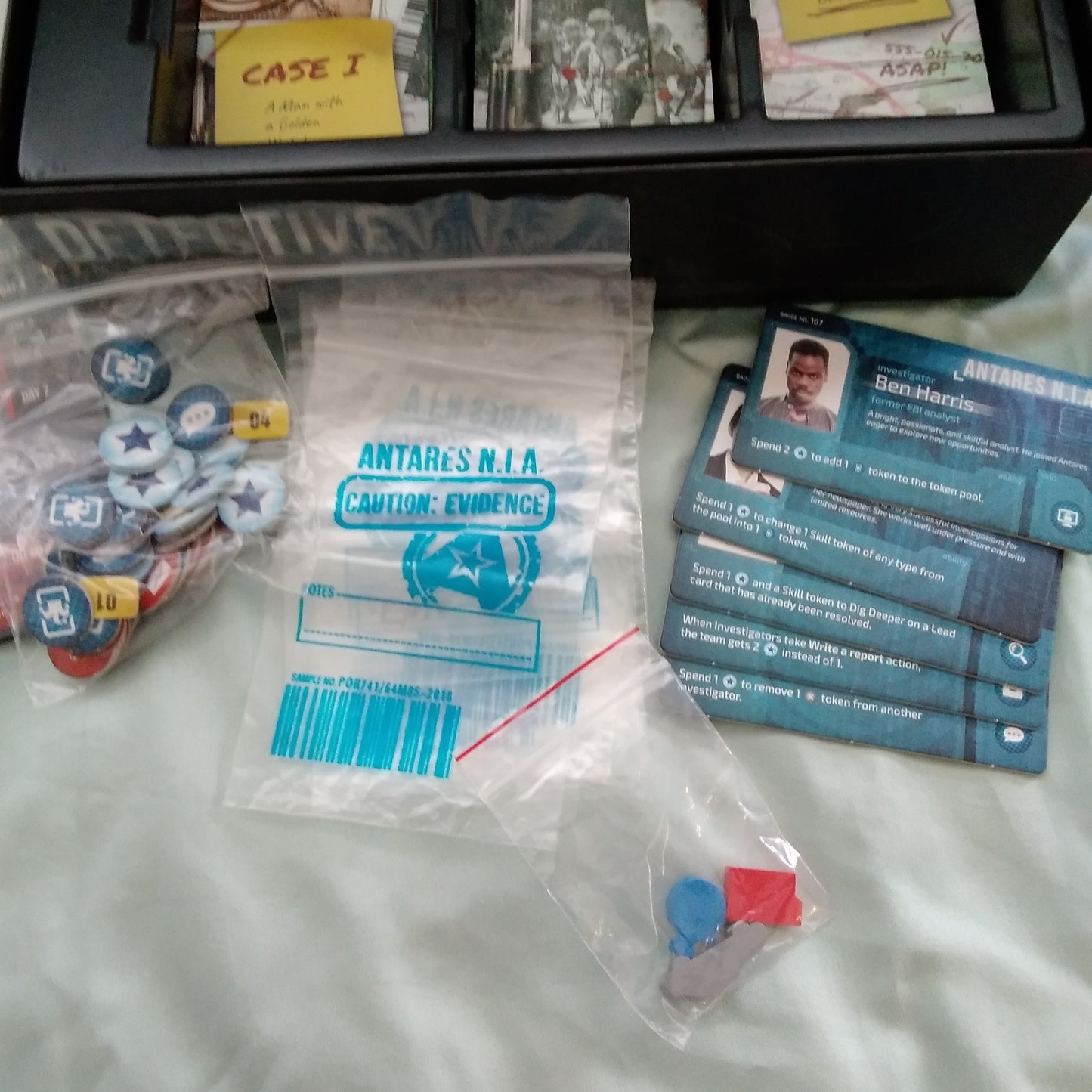 Detective - A Modern Crime Board Game