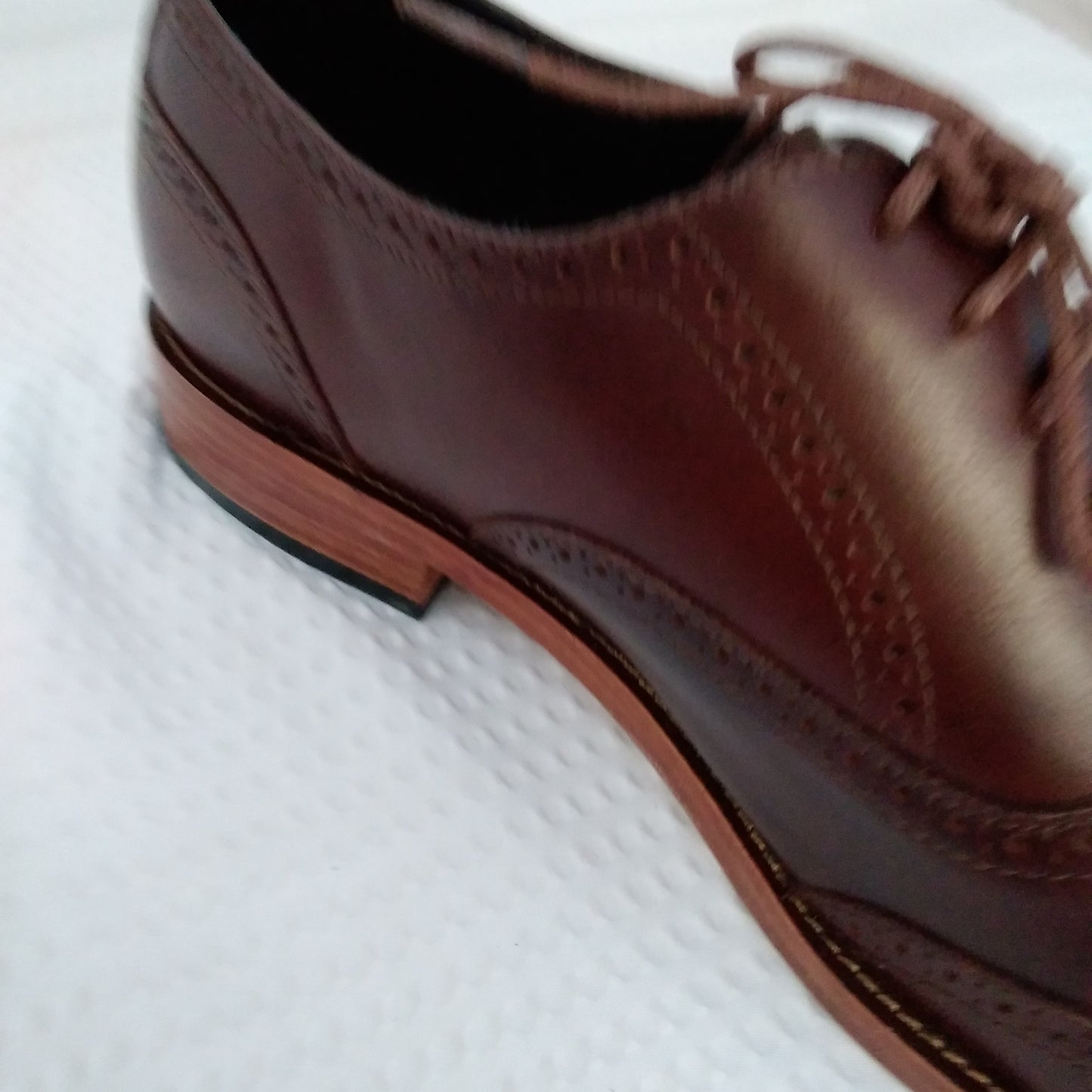 Nisolo Men's Burgundy Taylor Wingtip Oxford Shoes - Size 12