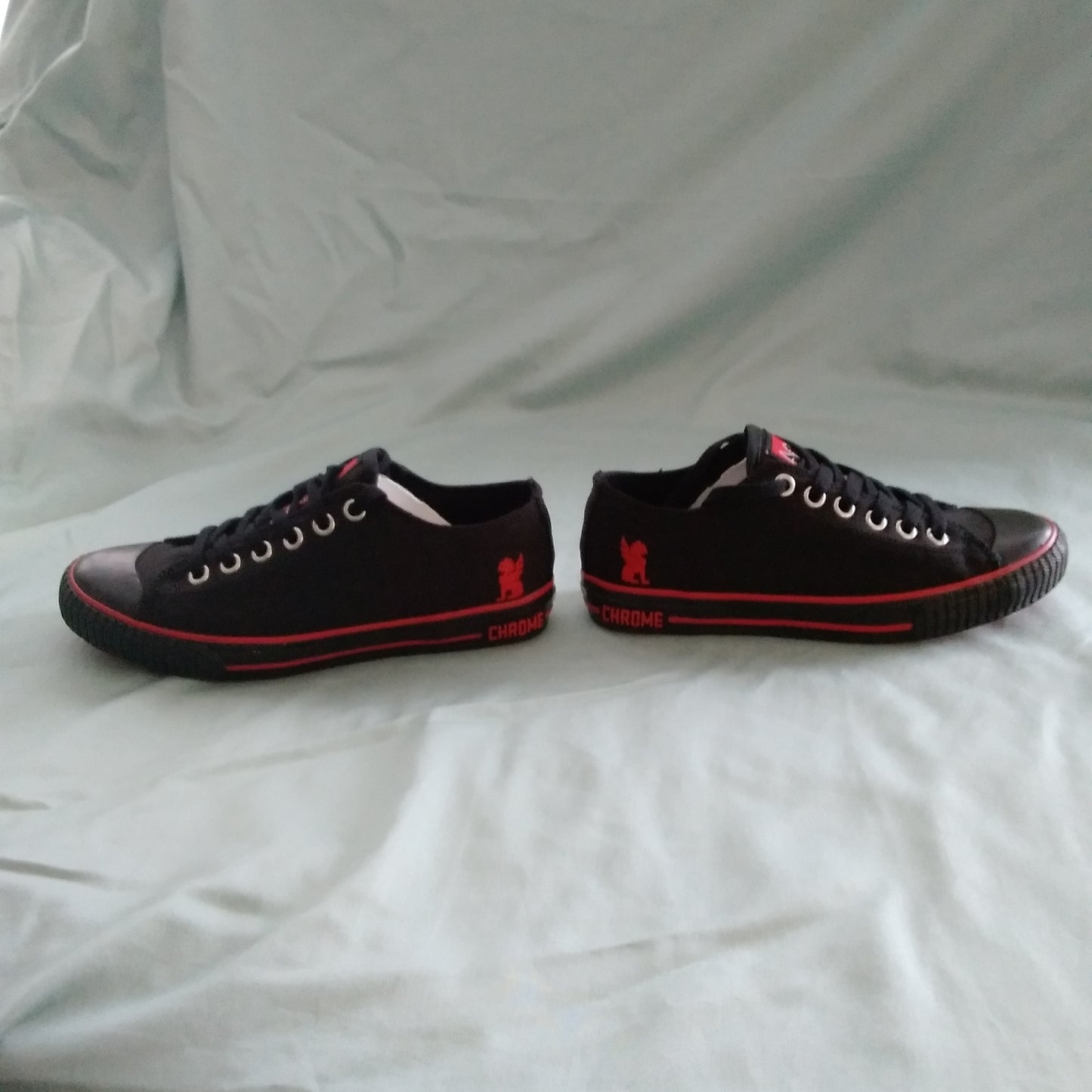 NIB - Chrome Kursk-Cordura Red sole Sneakers - Size: Men 7-Women 8.5