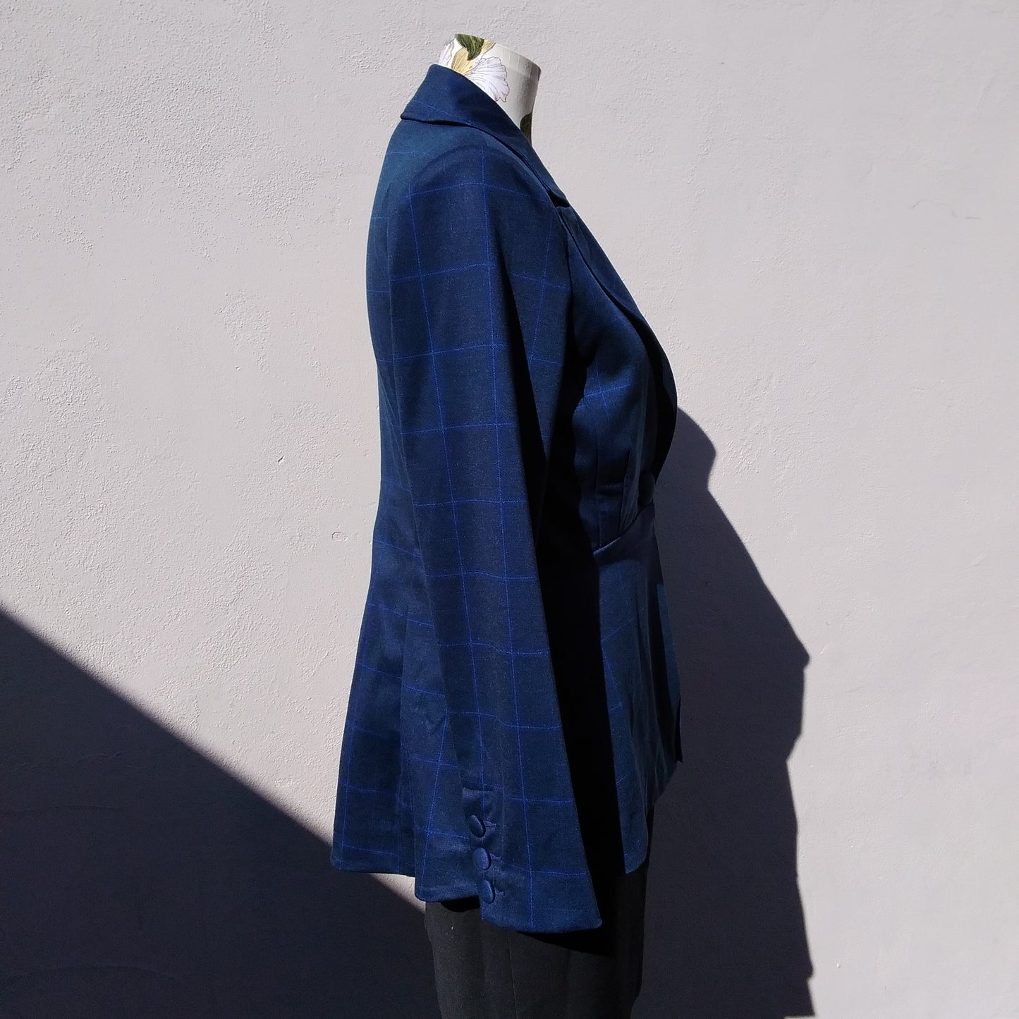 NWT - CABI blue check Sunset Kiss Blazer - 6P