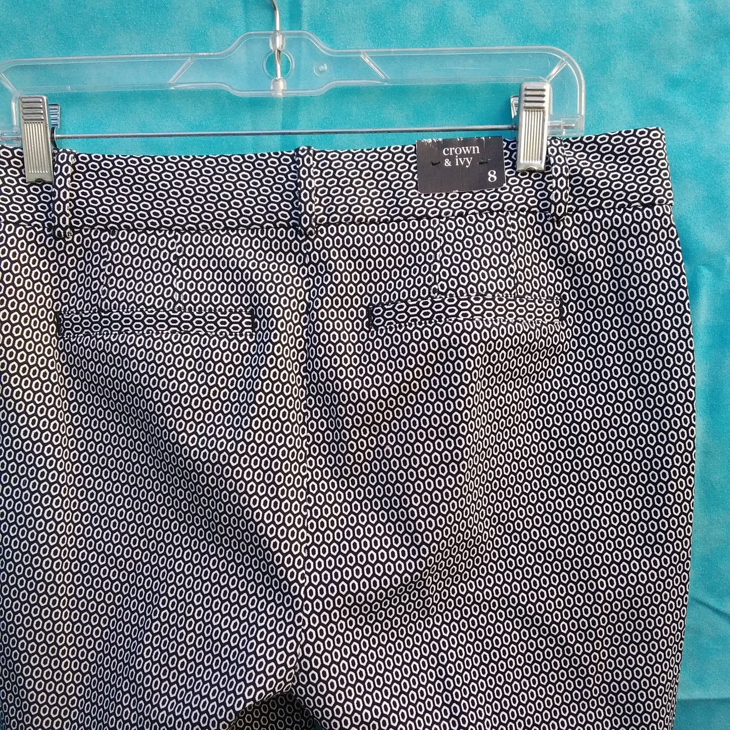 NWT - Crown & Ivy navy hex print New Romantics Pants - 8