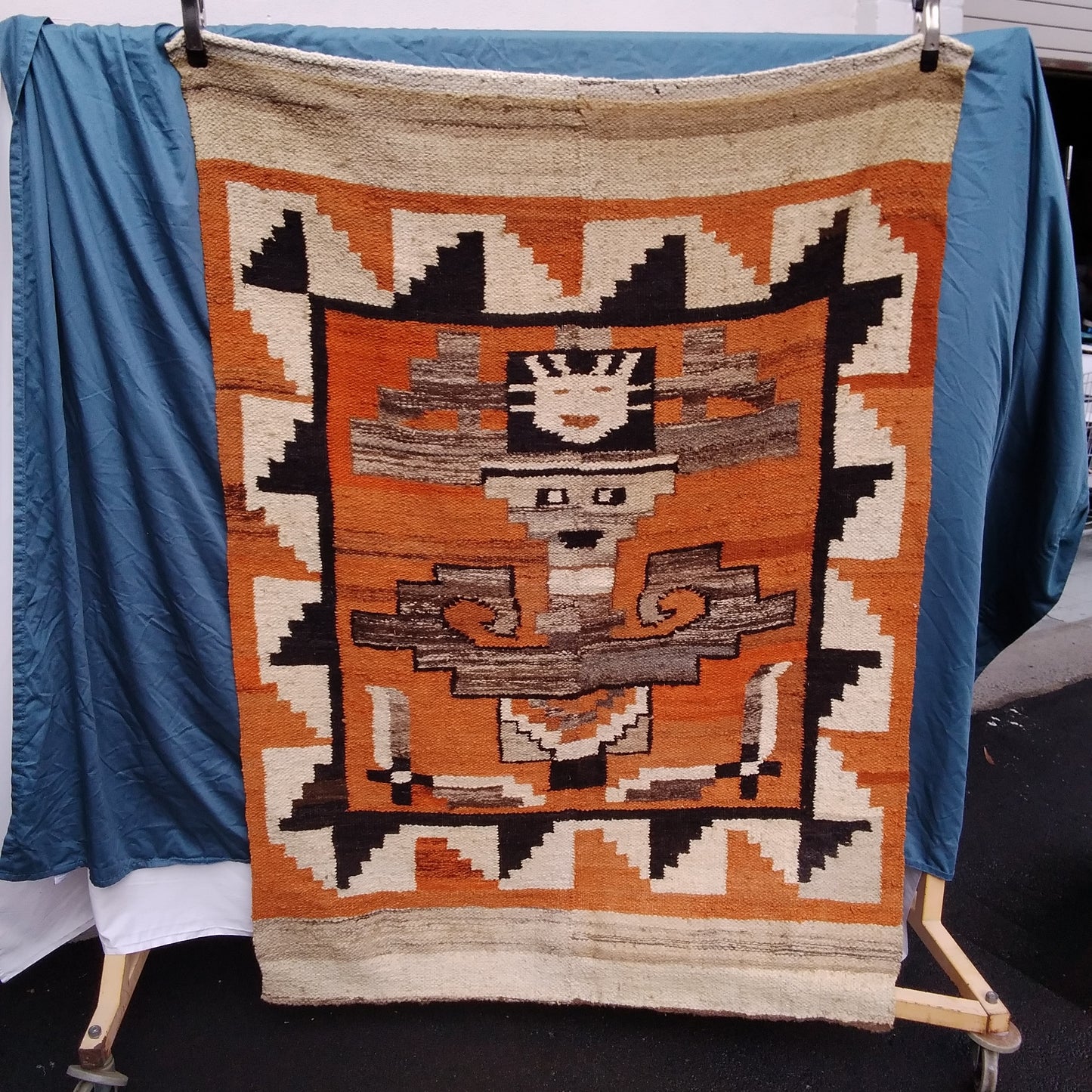 Handmade 100% Wool Rug made in Peru - Size: 4'x5'6"