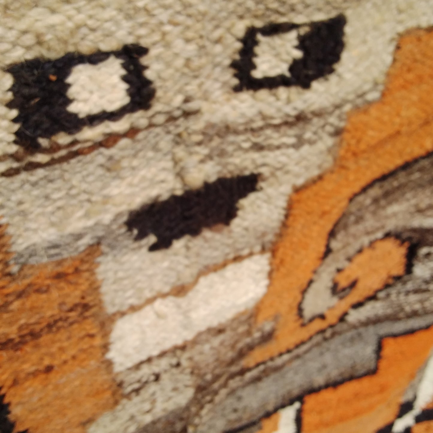 Handmade 100% Wool Rug made in Peru - Size: 4'x5'6"