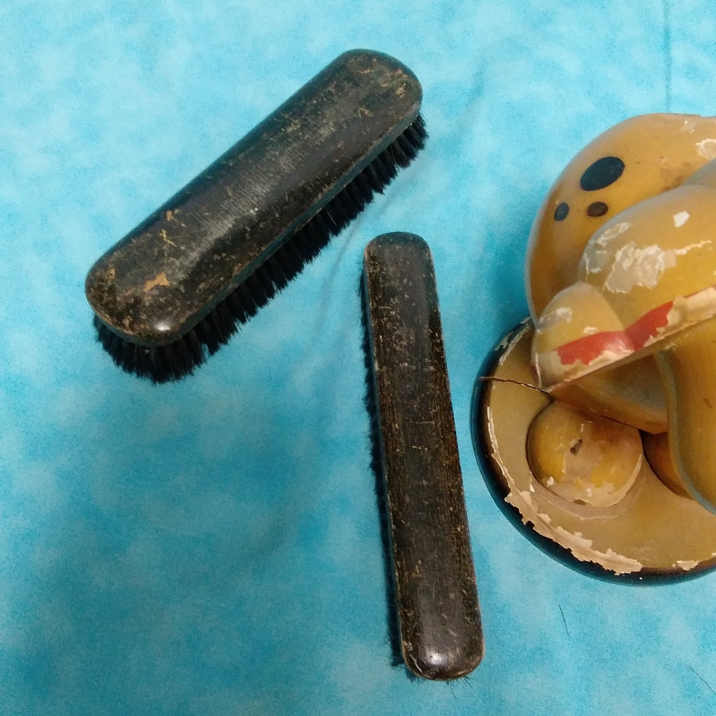 Vintage Wooden Dog Shaped Shoe Brush Holder