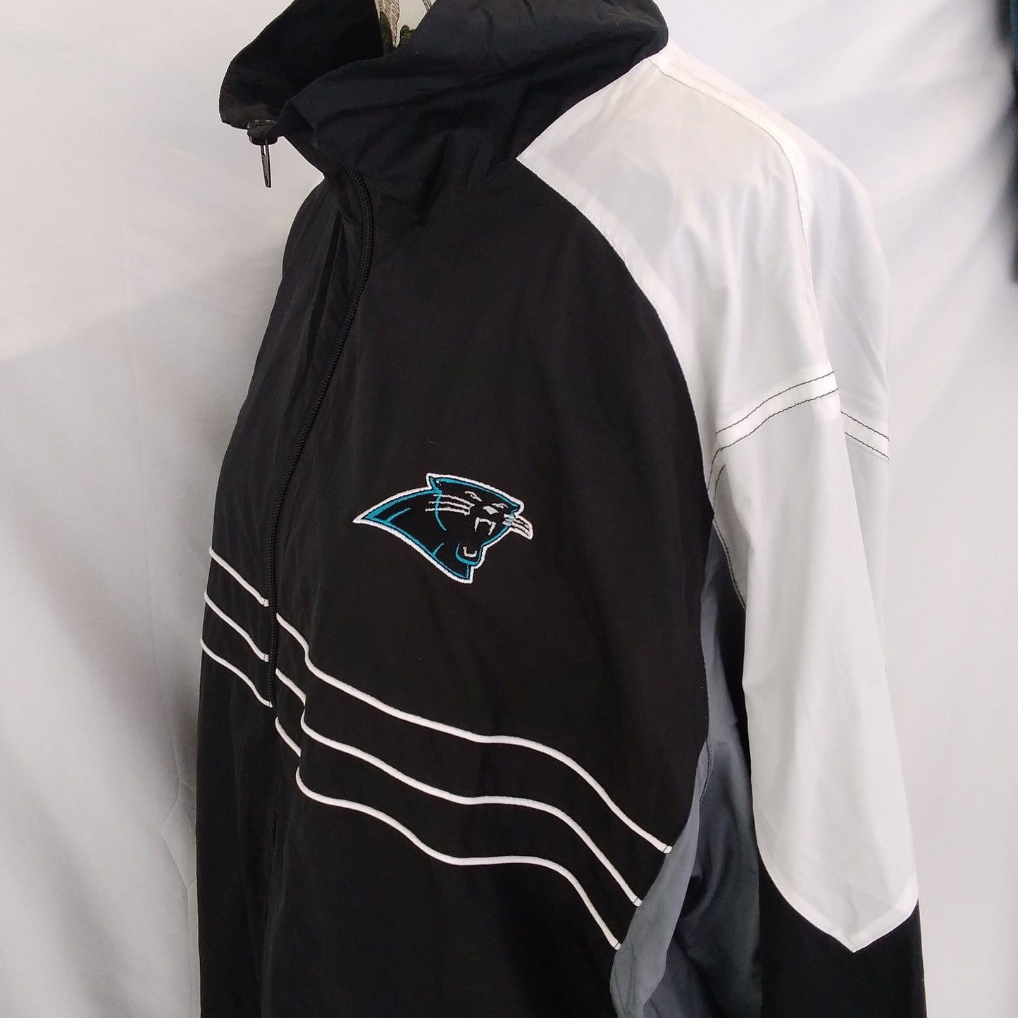 NWT - NFL Carolina Panthers SI Windbreaker Jacket - Size: XL