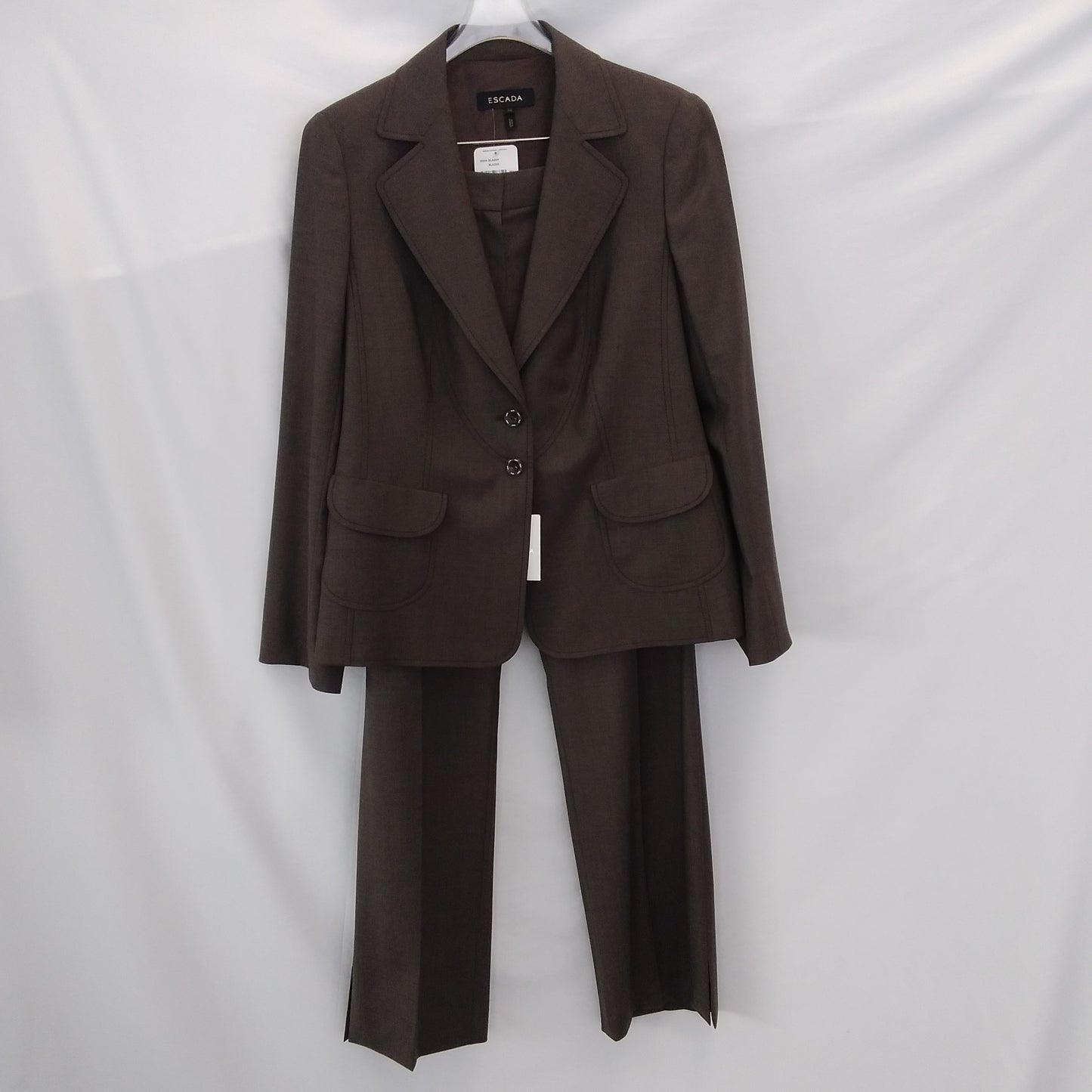 NWT - ESCADA Women's Pants Suit Set - Size: Blazer 44 (Size 14); Pants 42 (Size 12)