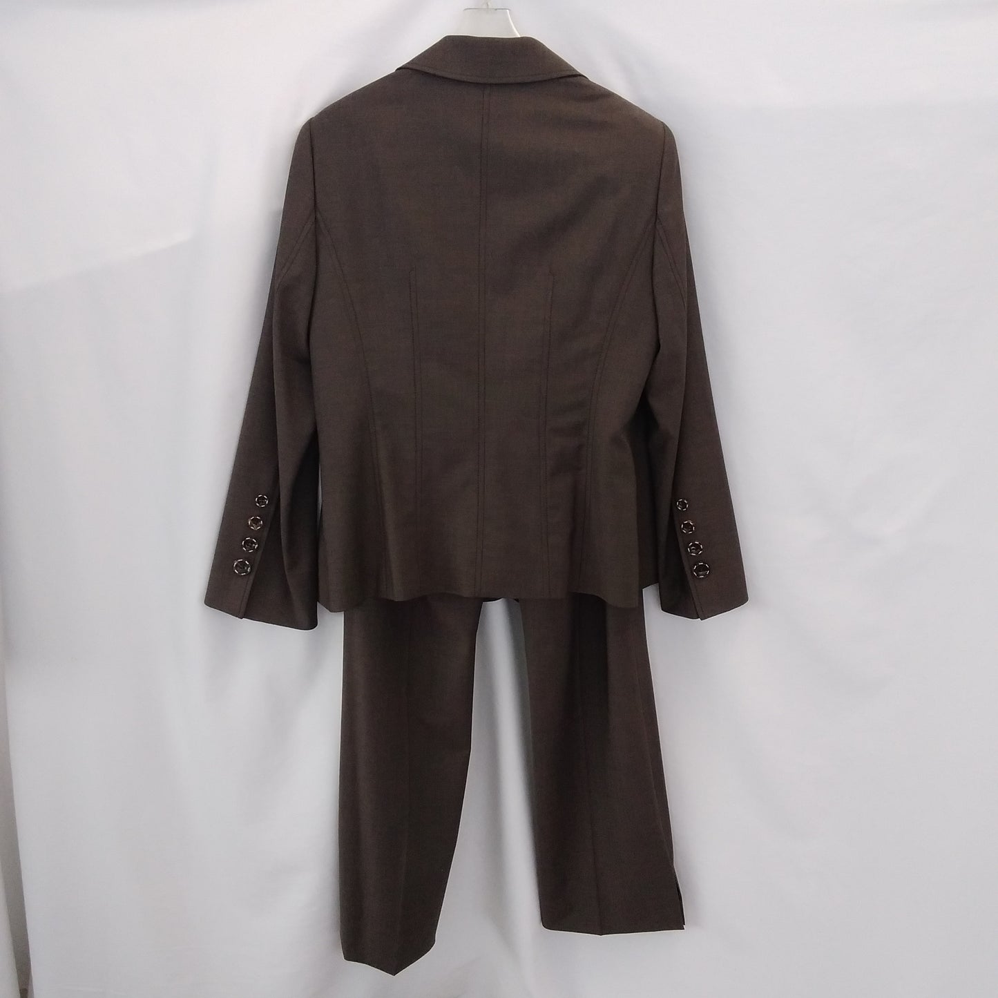 NWT - ESCADA Women's Pants Suit Set - Size: Blazer 44 (Size 14); Pants 42 (Size 12)