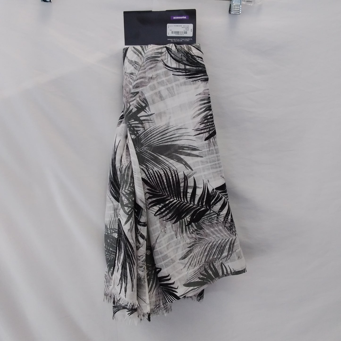 NWT - Black and White Tropical Print Versatile Mixit Sarong