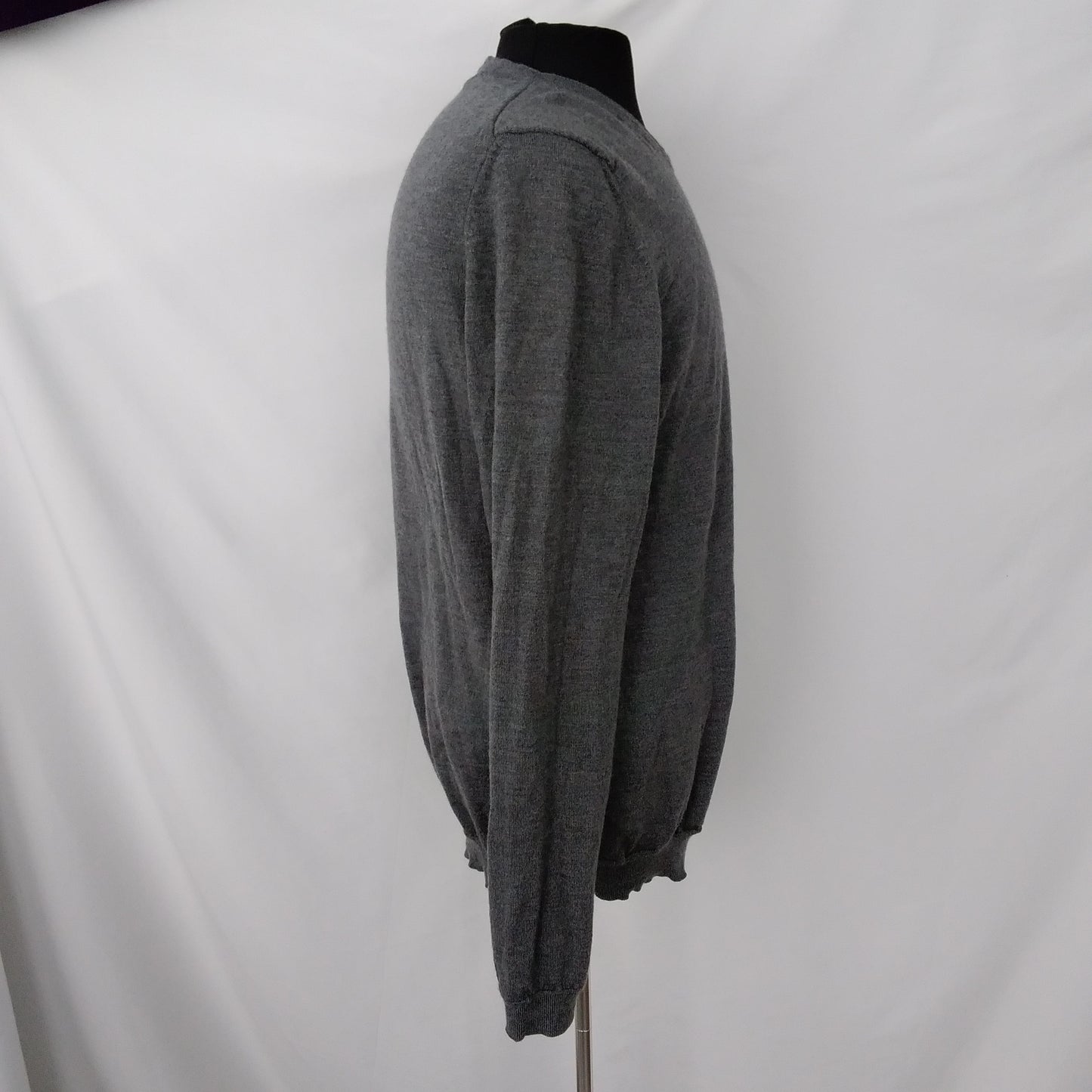Hugo Boss Gray Slim Fit Extra Fine Merino Wool Crewneck Sweater - XXL