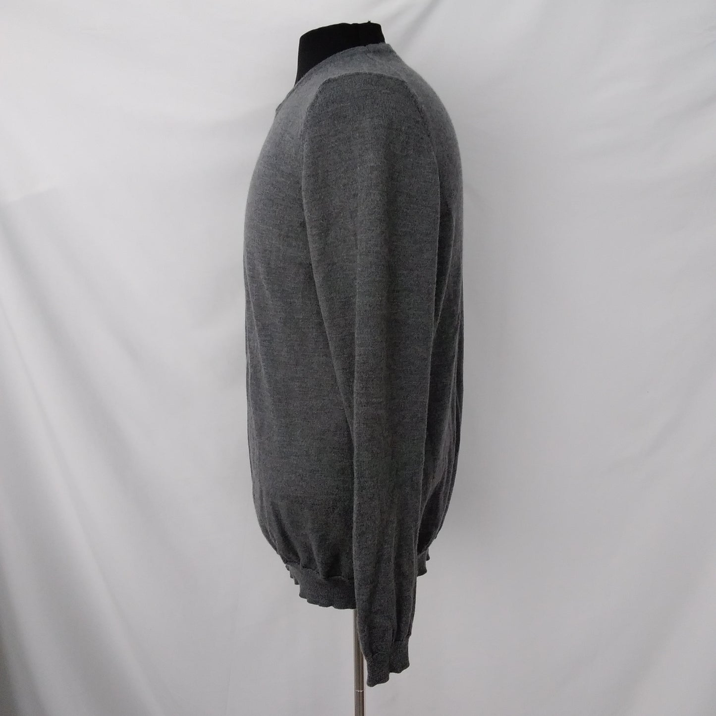 Hugo Boss Gray Slim Fit Extra Fine Merino Wool Crewneck Sweater - XXL