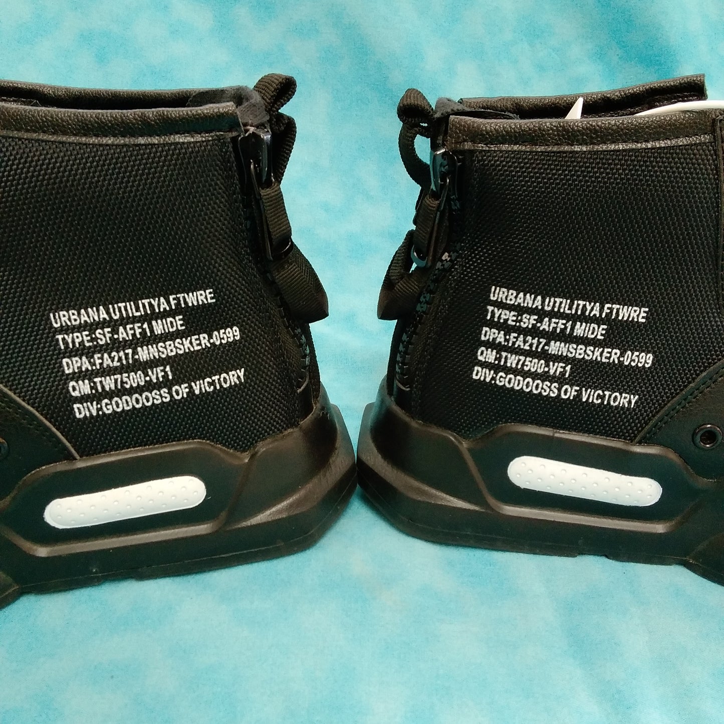 Urban Utility Unisex Footwear - Size: 44