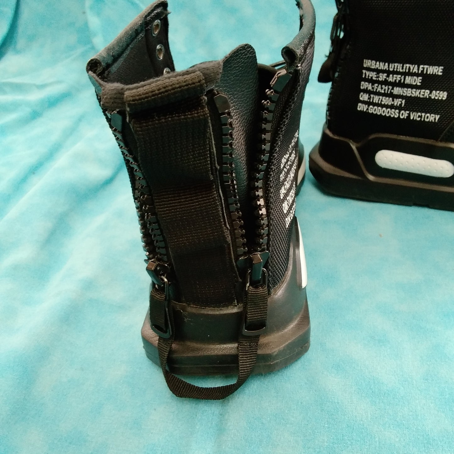 Urban Utility Unisex Footwear - Size: 44