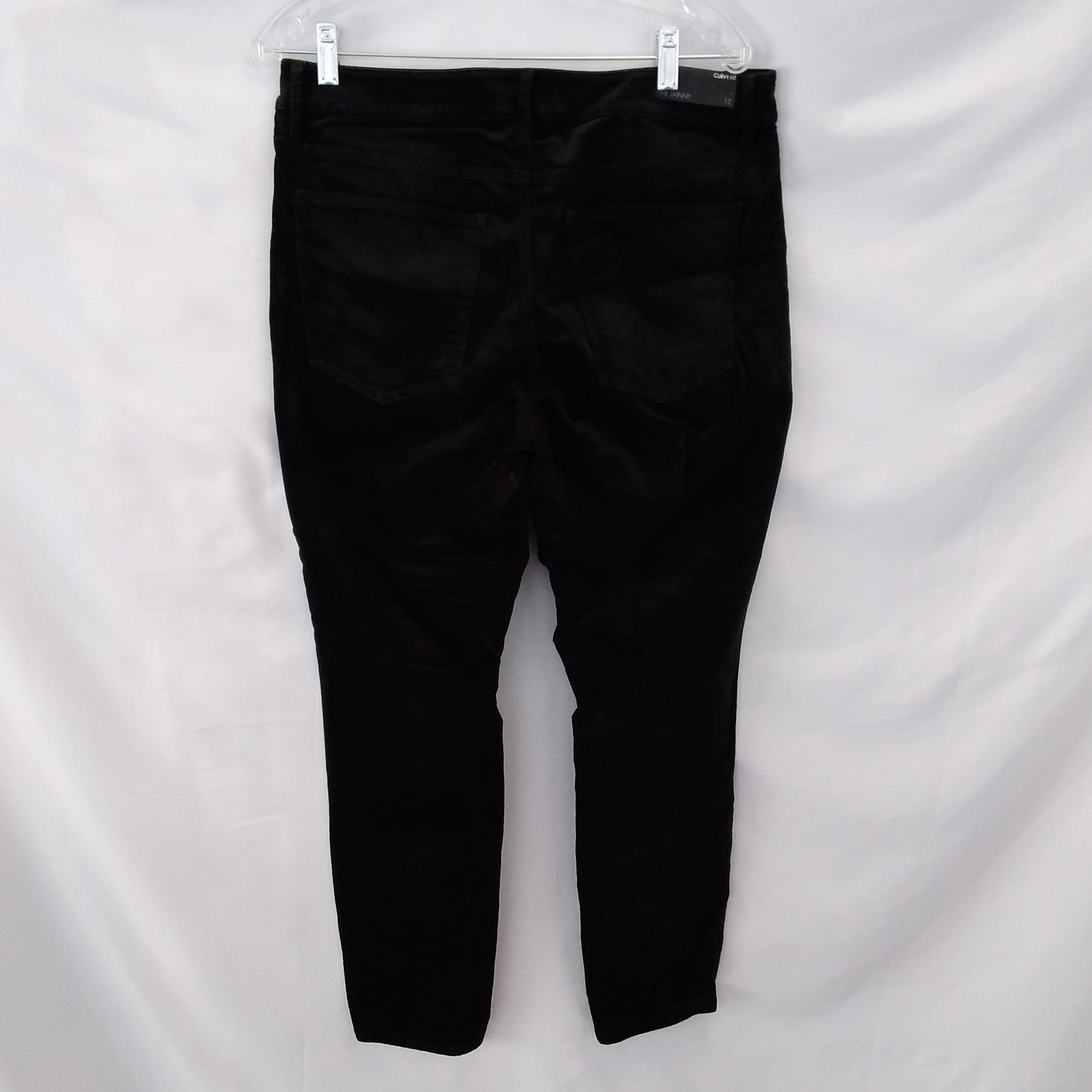 NWT - Ann Taylor The Skinny Curvy Fit Black Denim Jeans - Size: 12