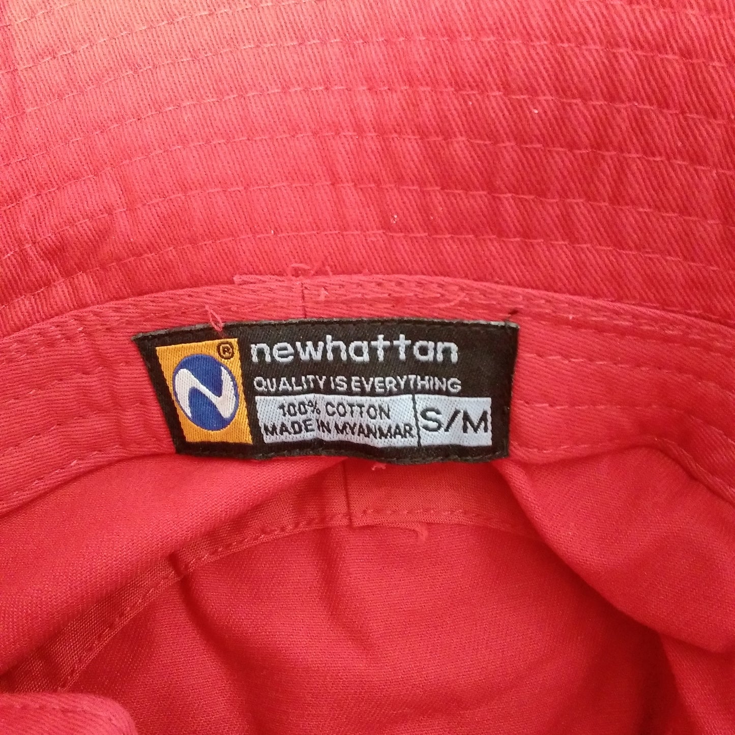 NWT - The Hat Depot Newhattan Long Brim 100% Cotton Red Fashion Bucket Hat - Size: S/M
