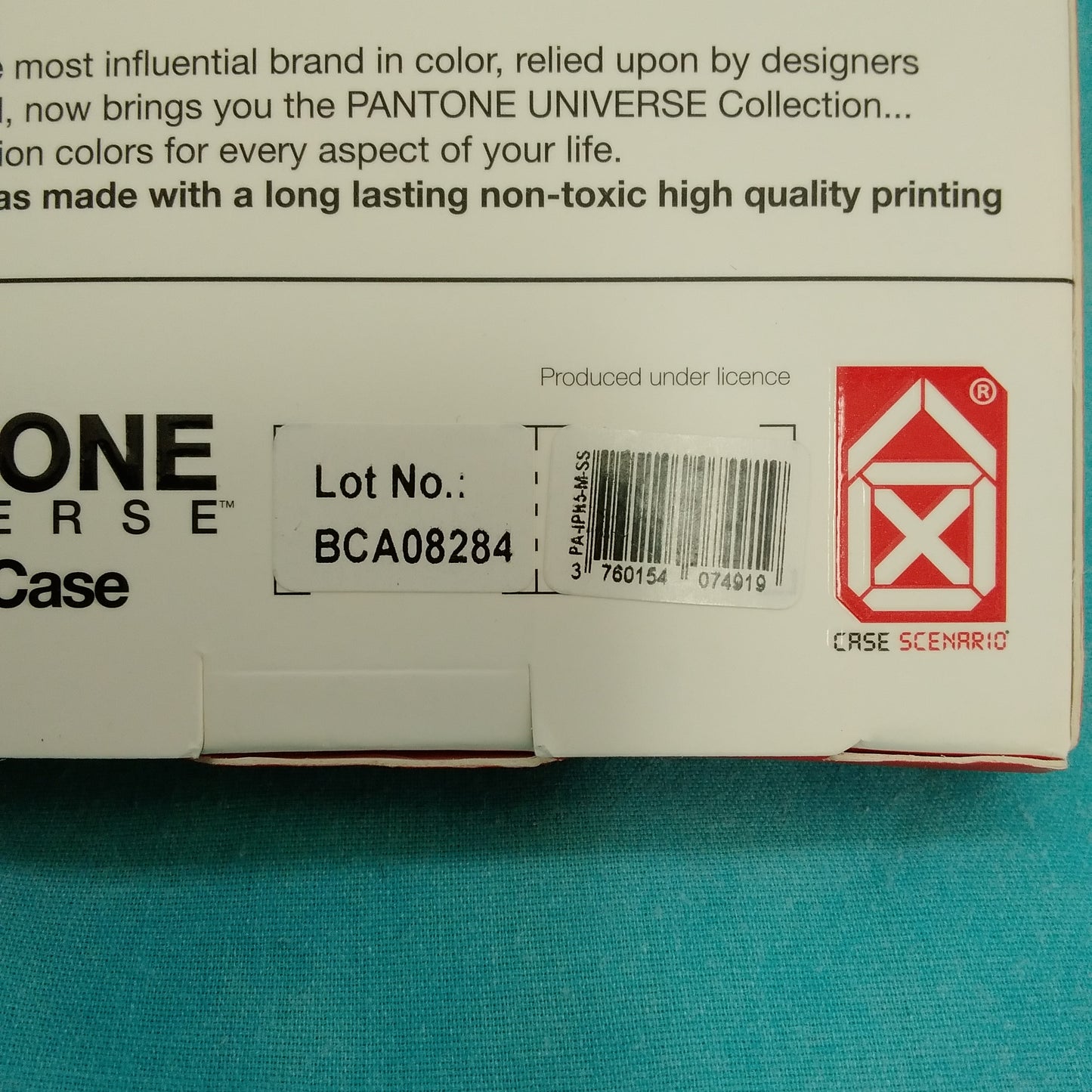 NIB - 2013 Pantone Universe Apple iPhone 5 Case #10328 - Color: Shining Sage