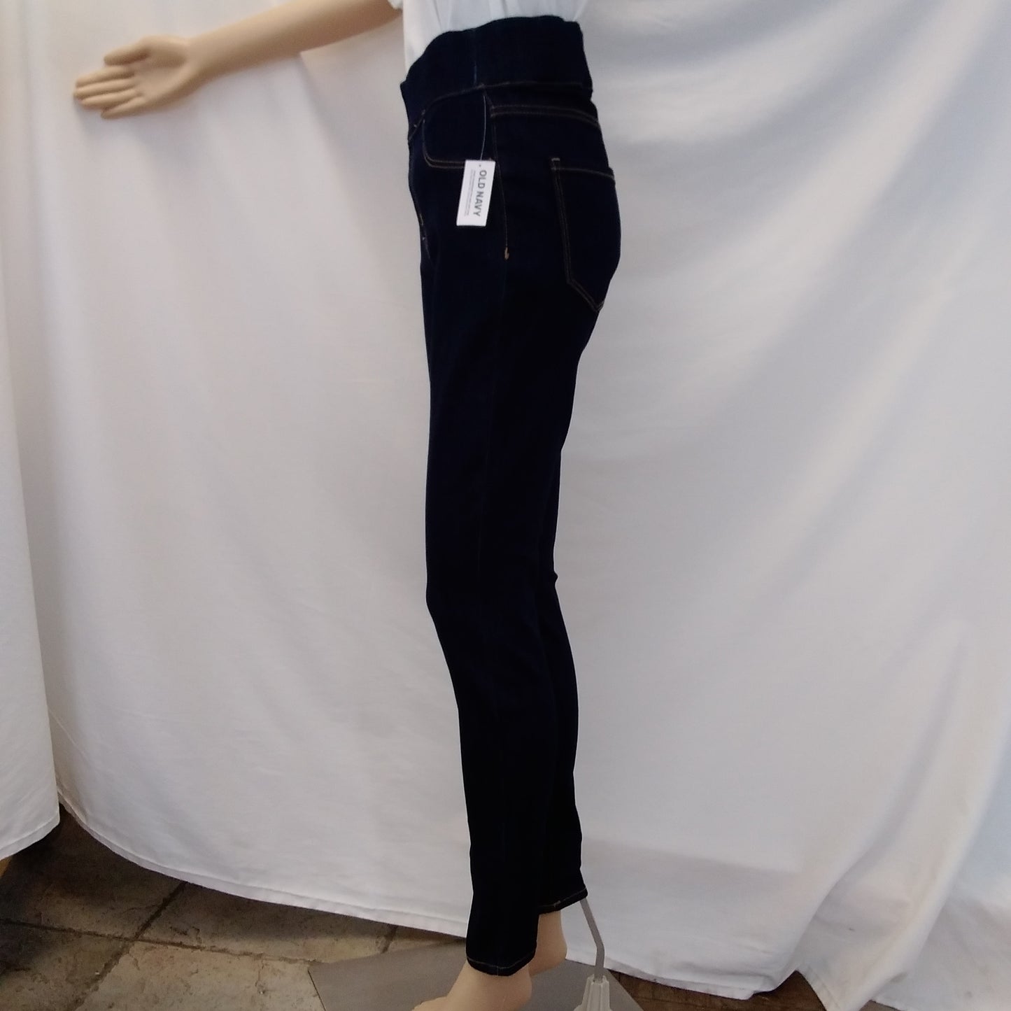 NWT - Old Navy Mid-Rise Rockstar Super Skinny Jeggings - 2