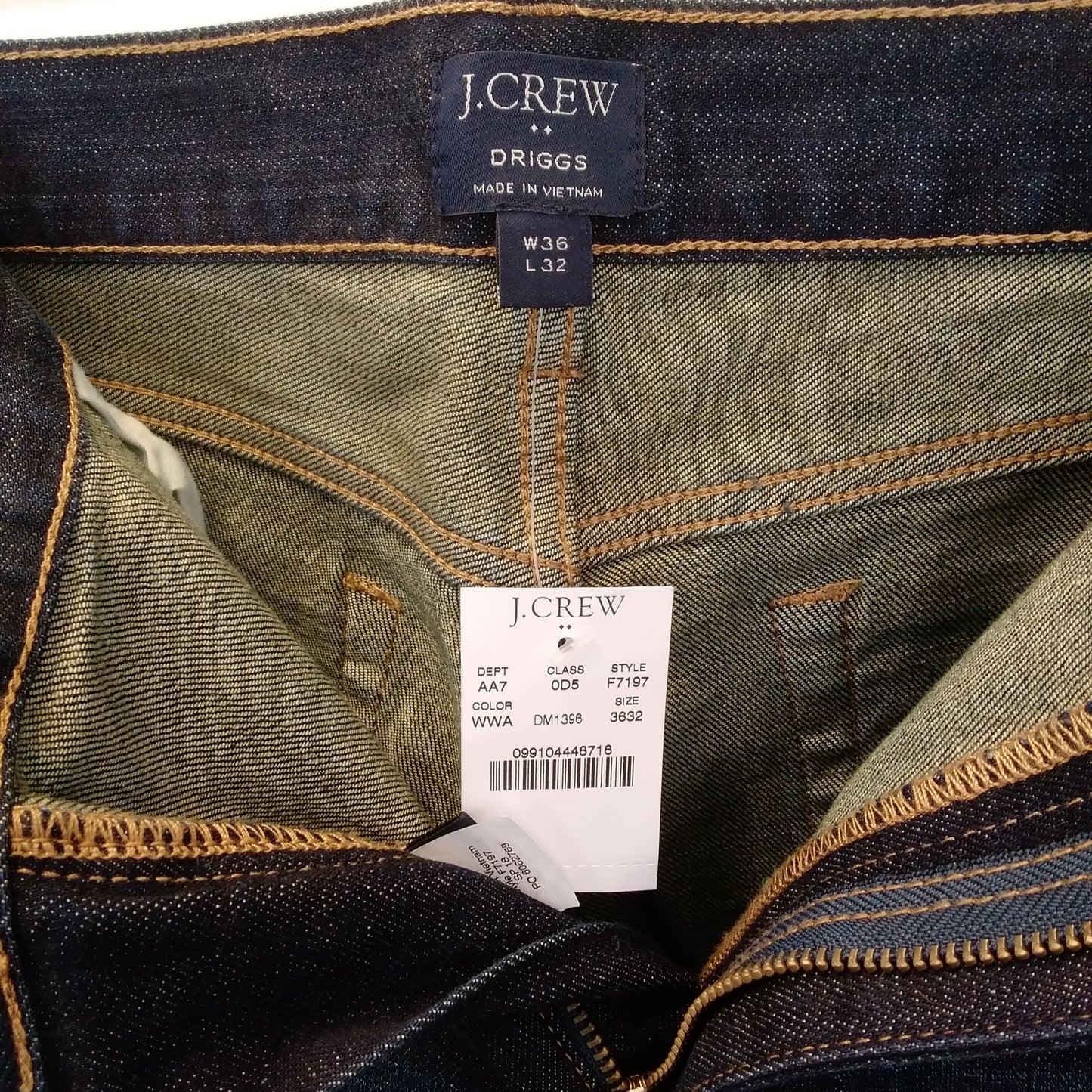 NWT - J. Crew Men’s Driggs Denim Blue Jeans - Size: 36x32