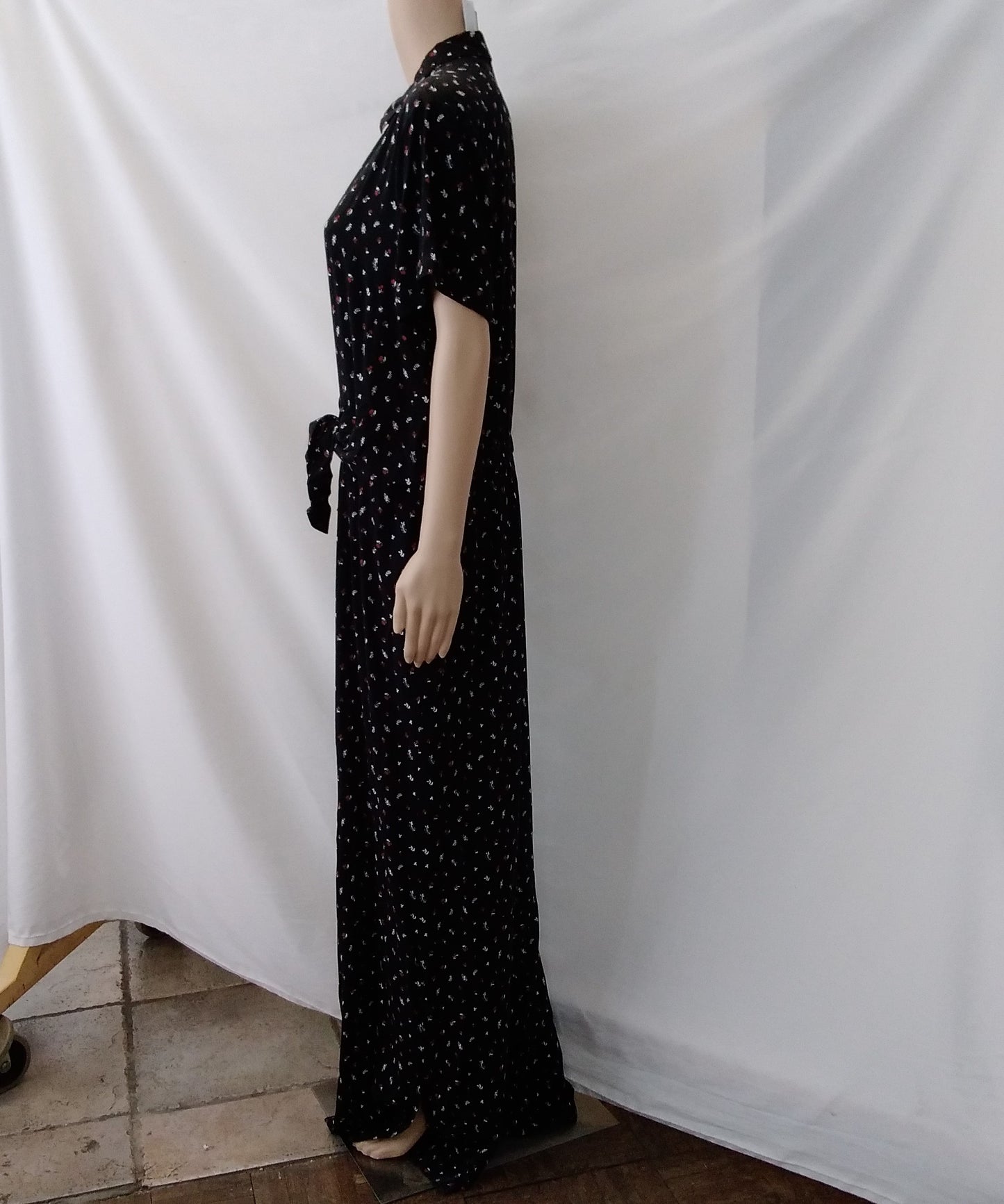 NWT - J. Jill Twist Tie Wide Leg Black Floral Print Button Up Jumpsuit - Size: L