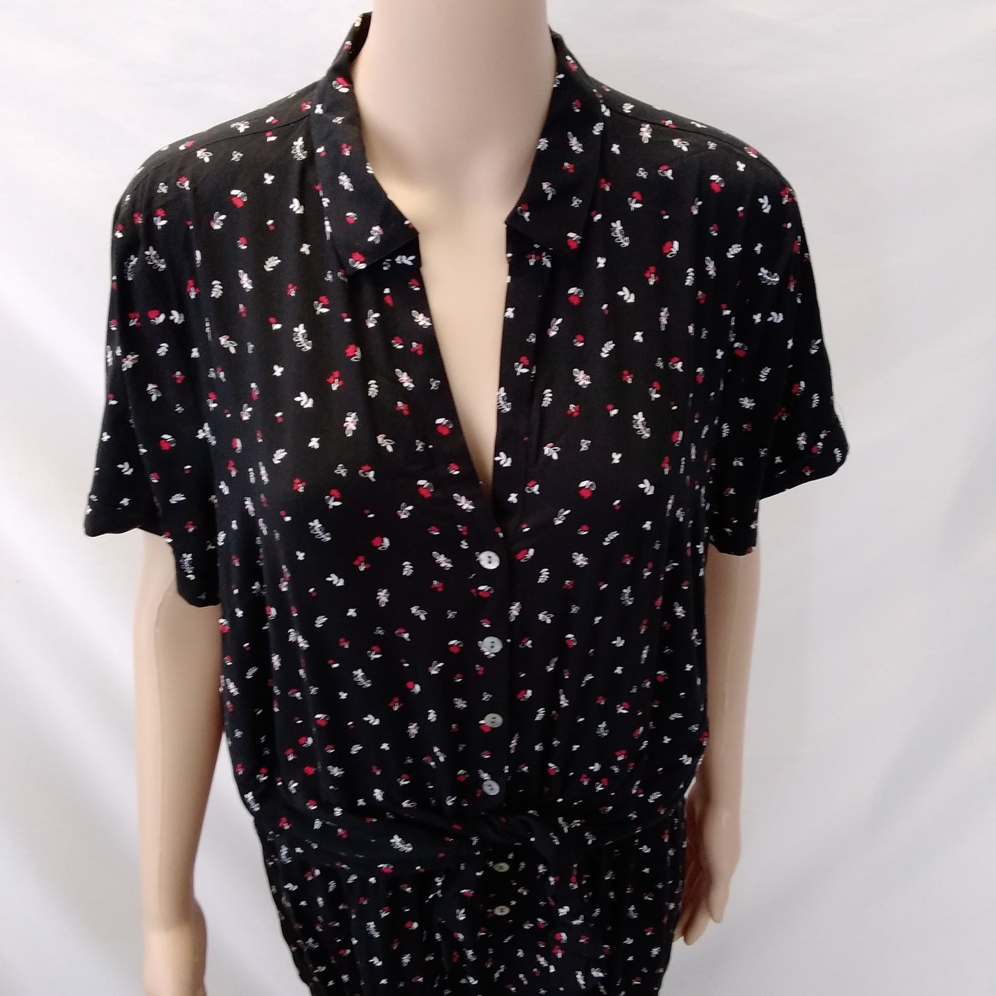 NWT - J. Jill Twist Tie Wide Leg Black Floral Print Button Up Jumpsuit - Size: L