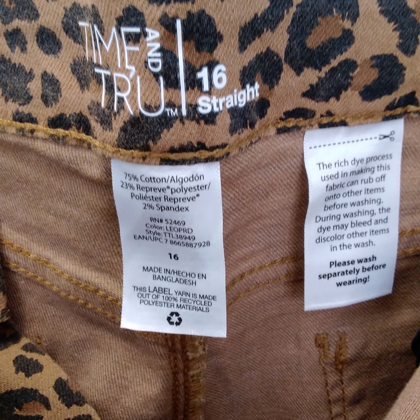 NWT - Time & Tru Womens Leopard High Rise Straight Leg Pants - Size: 16