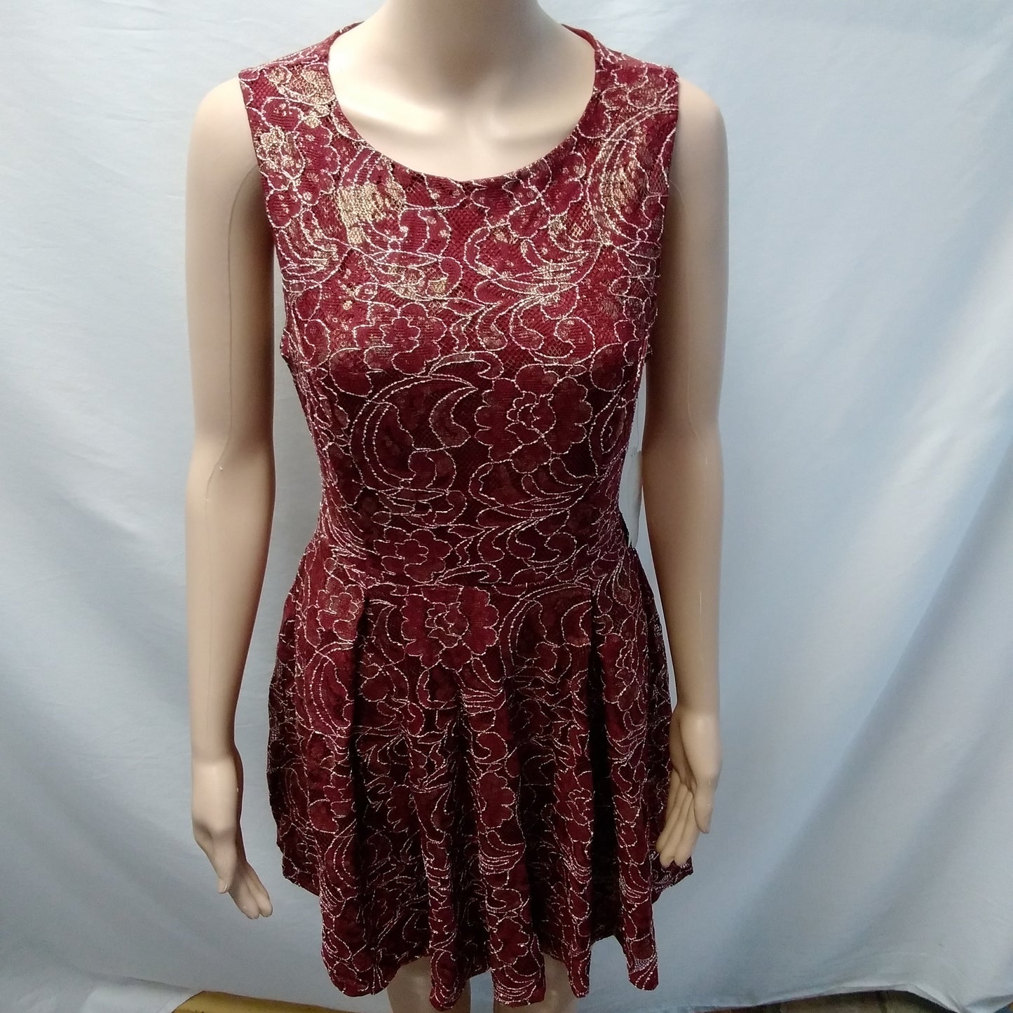 NWT - Altar'd State Floral Burgundy & Gold Sleeveless Dress - L
