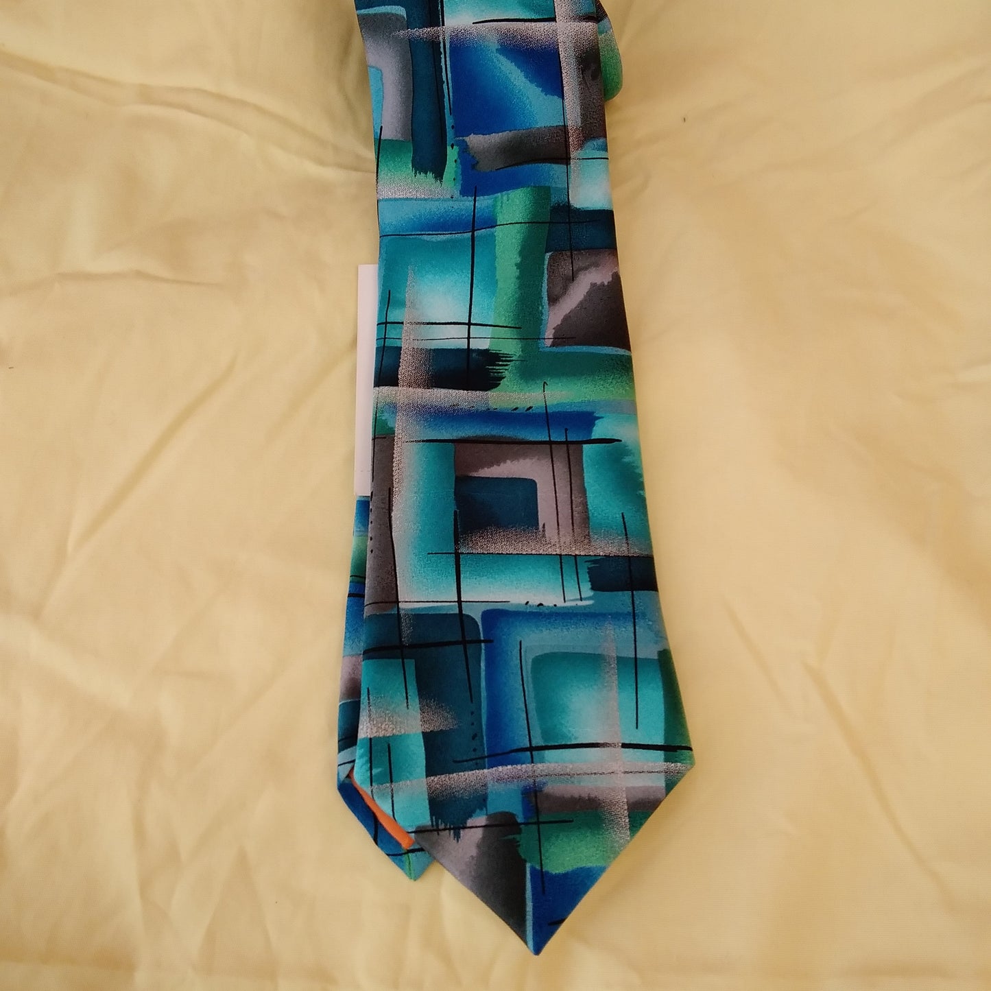 NWT - GARCIA SUN MOVEMENT teal Geometric Pattern 100% SILK Tie - 61"