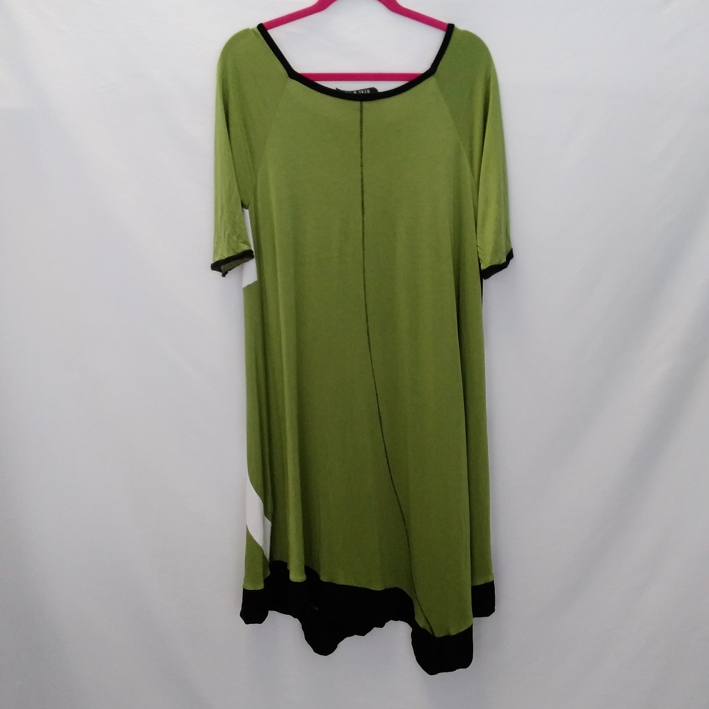 Ozai n Ku Green White Black Viscose Blend 3/4 Sleeve Geo Panel Dress - M