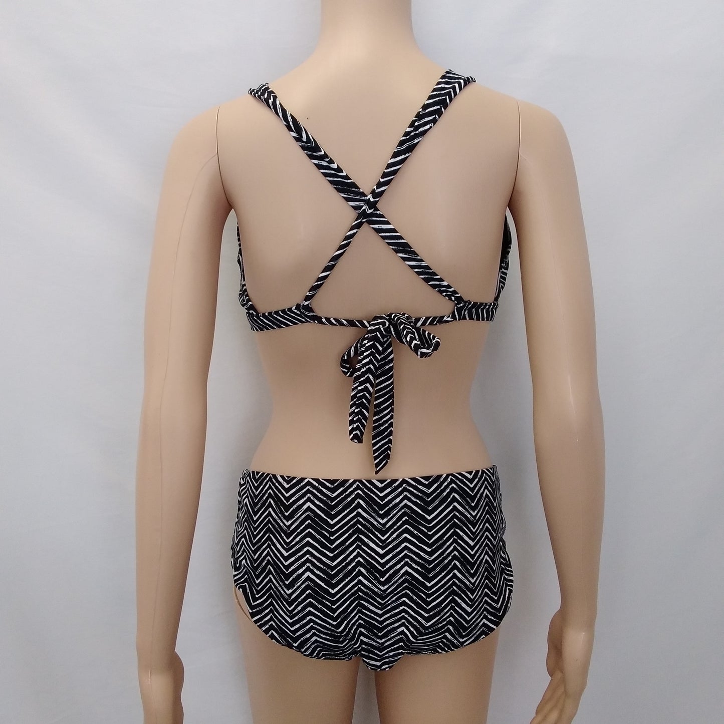 NWT - Swimsuits For All Zig Zag Stripe 2-Piece Bikini Swimsuit - 12