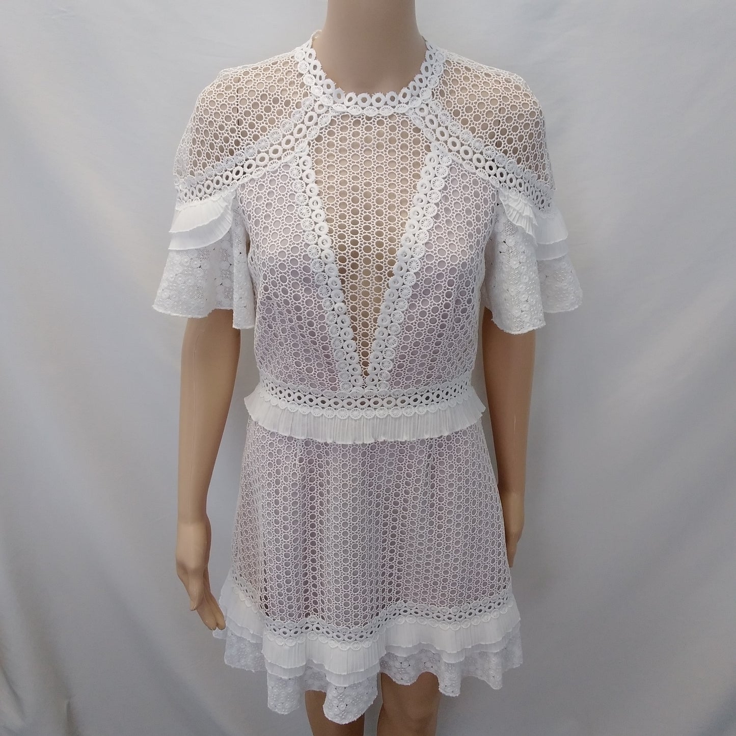 Saylor Short Sleeve White Crocheted Lace Open Back Dress - M