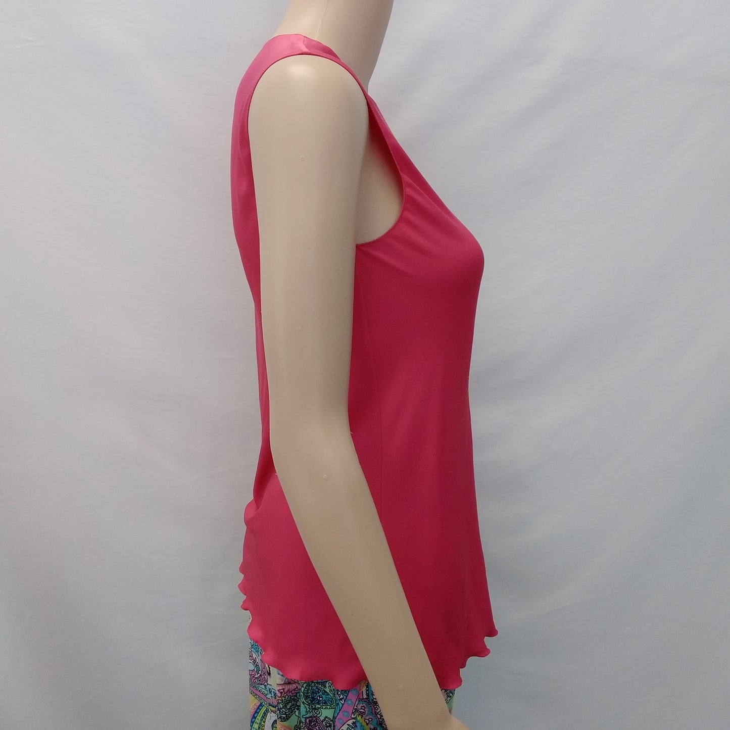 NWT - THEORY watermelon pink Silk Core St Sleeveless Top - Small