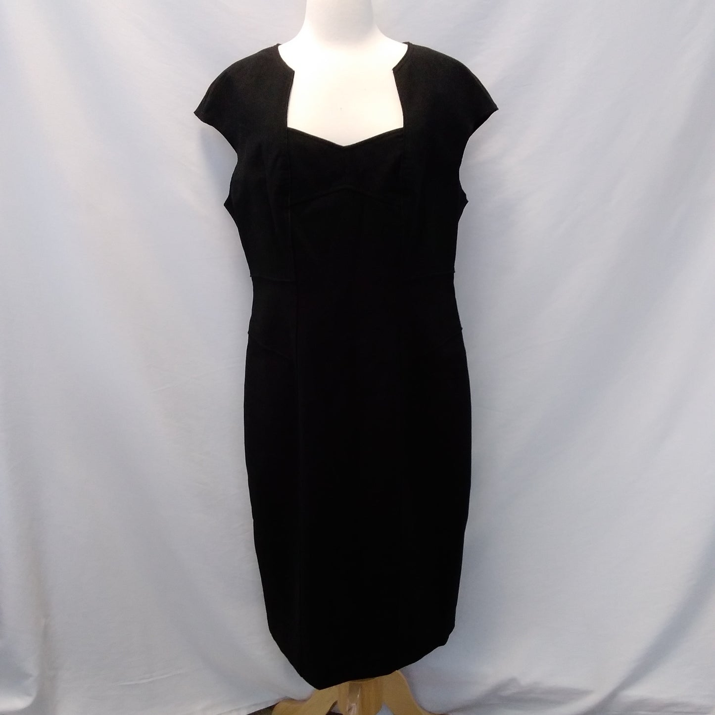 NWT - Magaschoni black Wool Blend Sleeveless Sheath Dress - 14