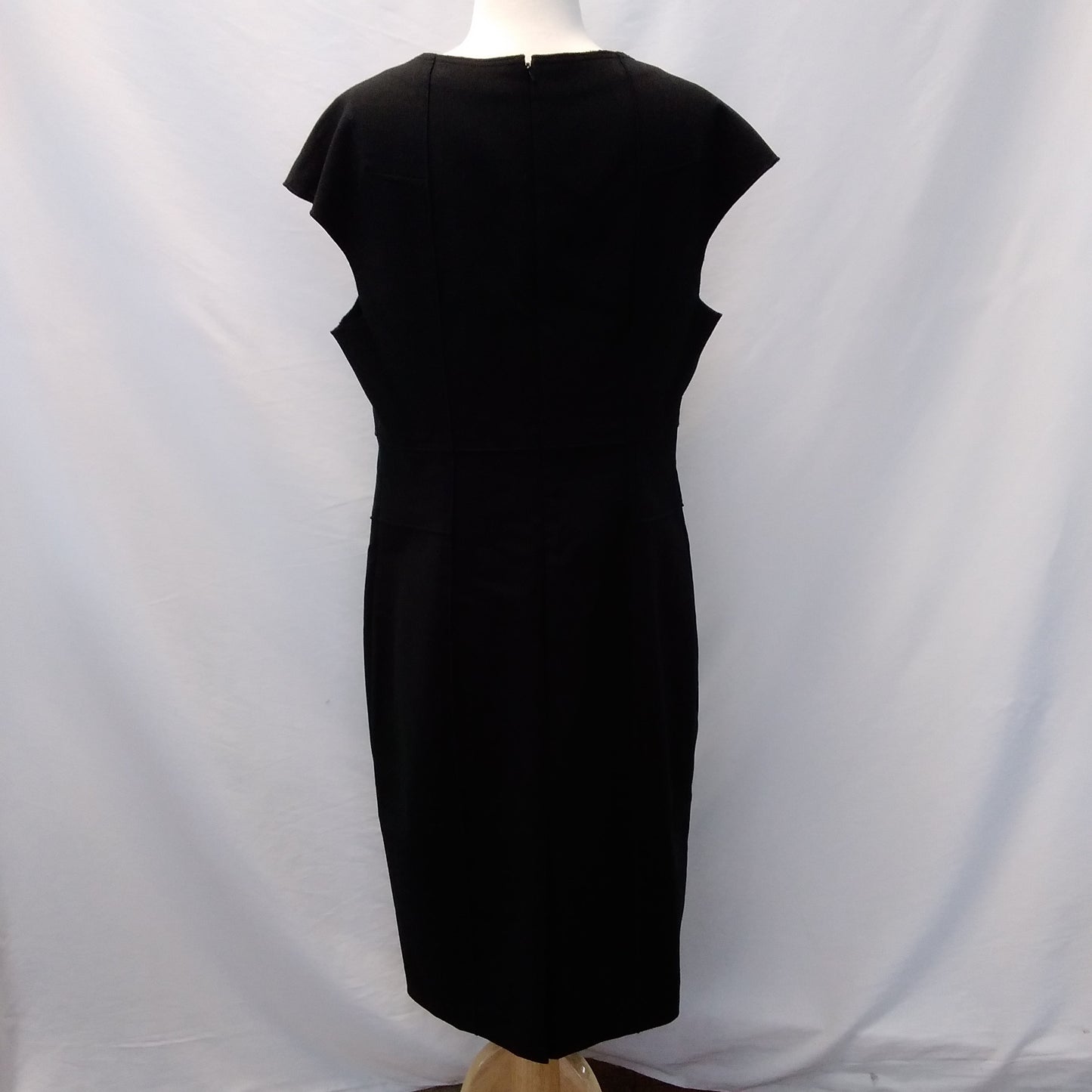 NWT - Magaschoni black Wool Blend Sleeveless Sheath Dress - 14
