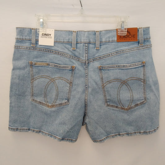 NWT - Jordache Cindy Lt. Wash Shorts - Size: 33