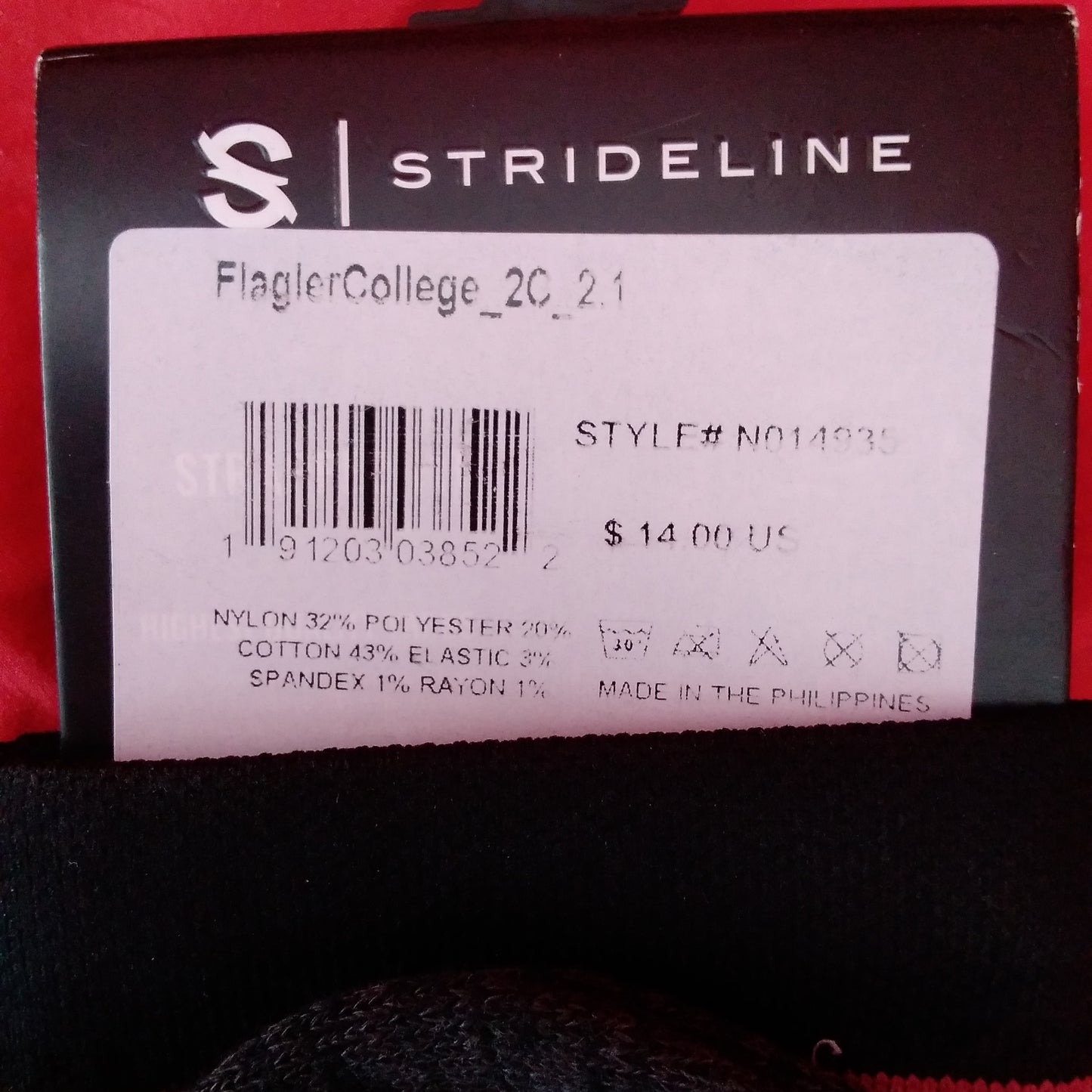 NWT - Strideline Men's Athletic Socks - Style #N014935