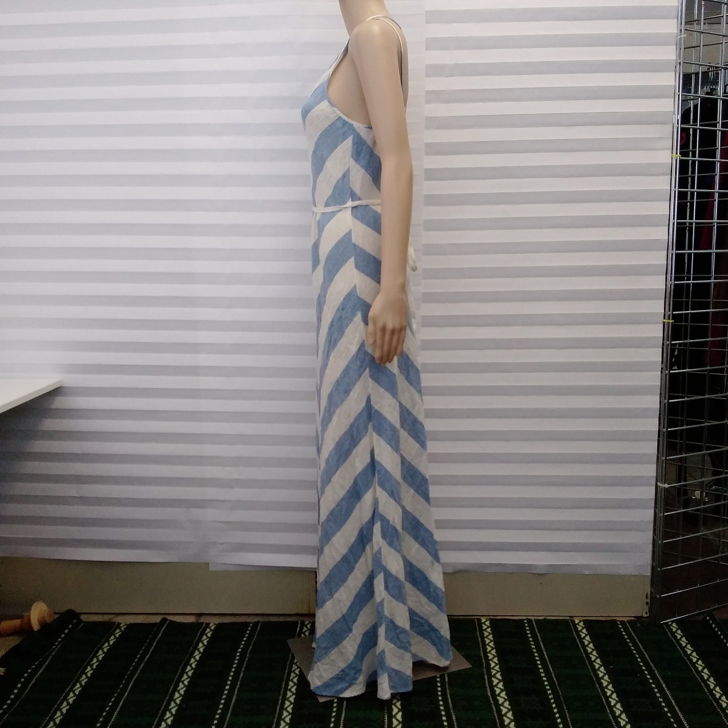NWT - Loft Women's Blue and White V-Neck Sleeveless Strappy Dress - 4