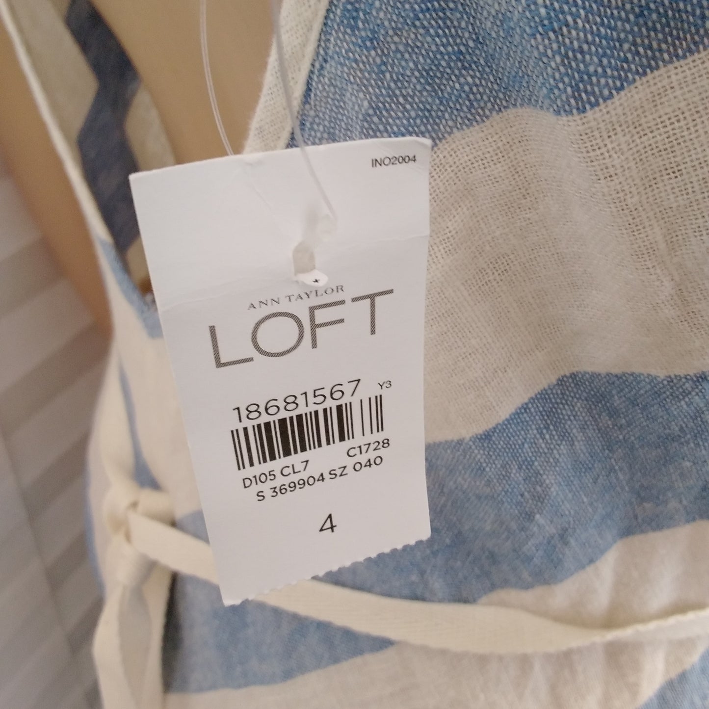 NWT - Loft Women's Blue and White V-Neck Sleeveless Strappy Dress - 4
