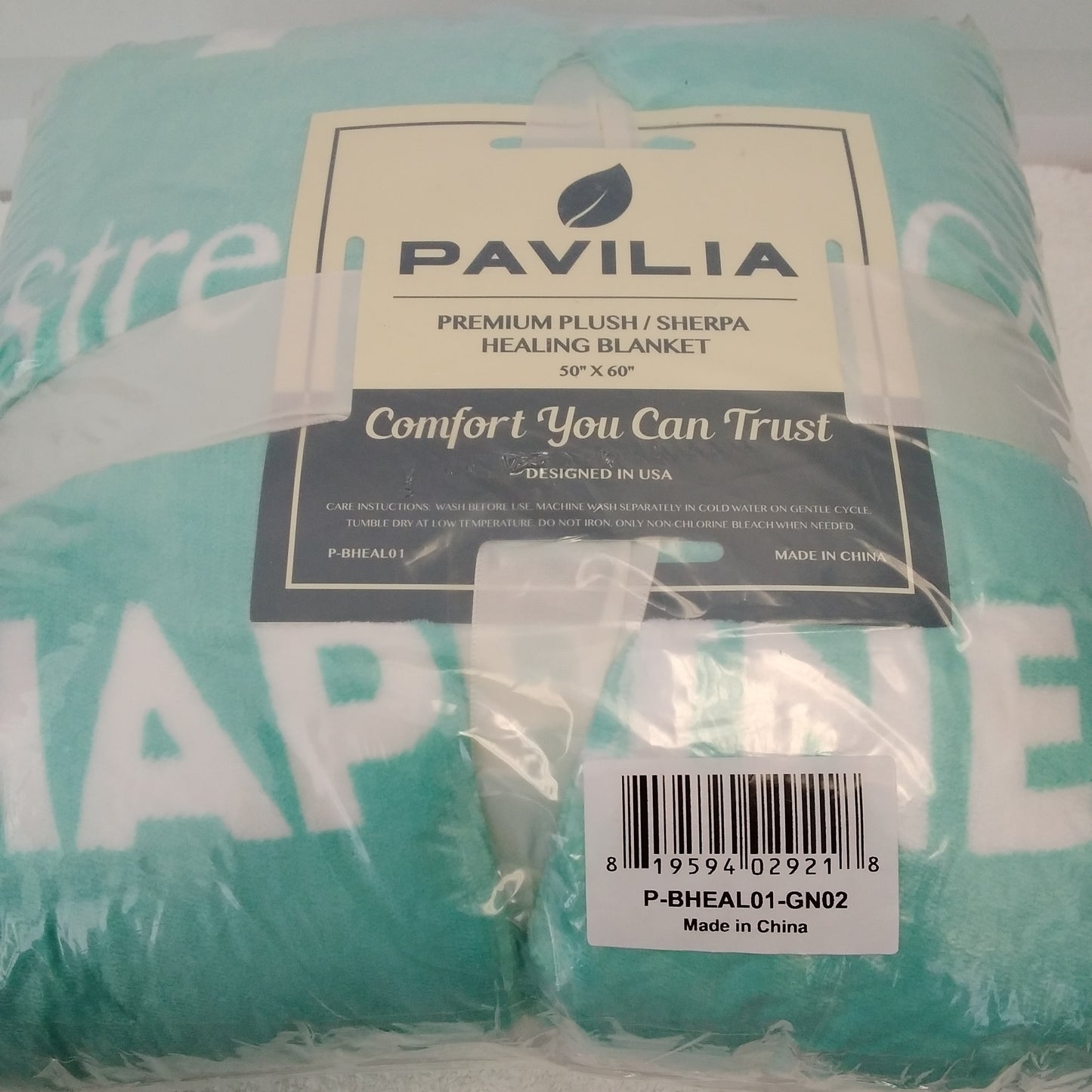NWT - PAVILIA Mint Green Healing Thoughts Fleece Sherpa Blanket - Size: 50"x60"