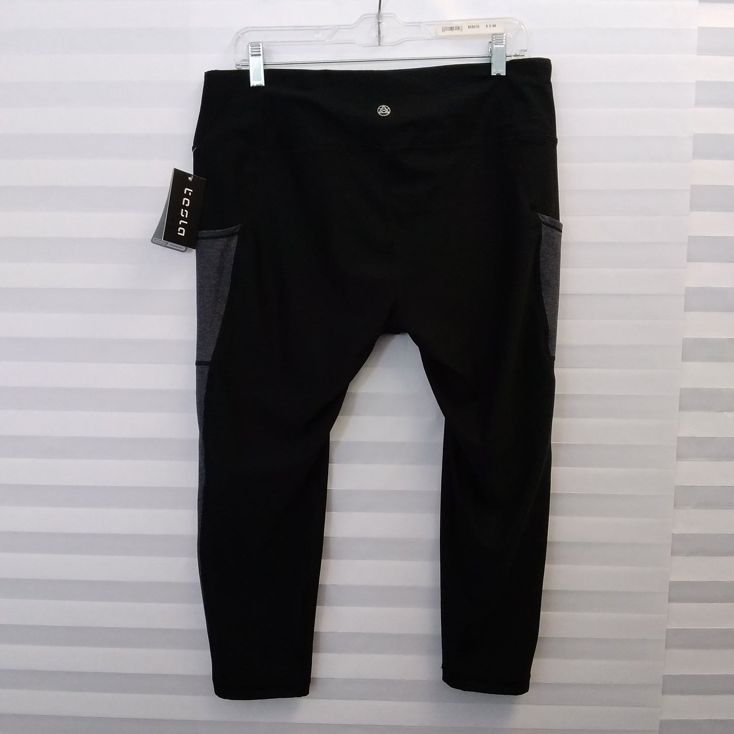 NWT - Tesla Black Gray Stripe Side Pockets Leggings - 2X-Large