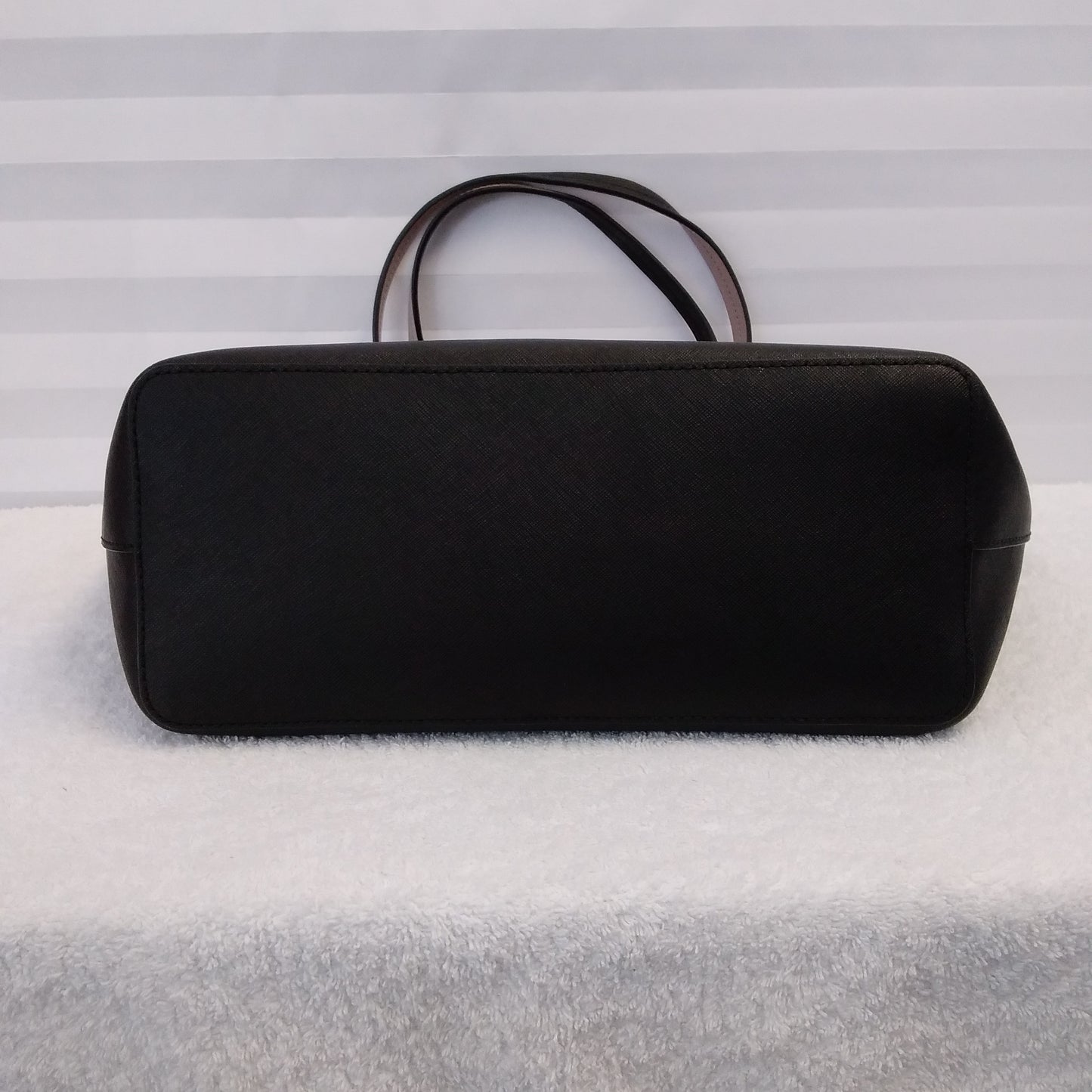 NWOT - Kate Spade Scotts Place Lida Tote Bag - Color: Black