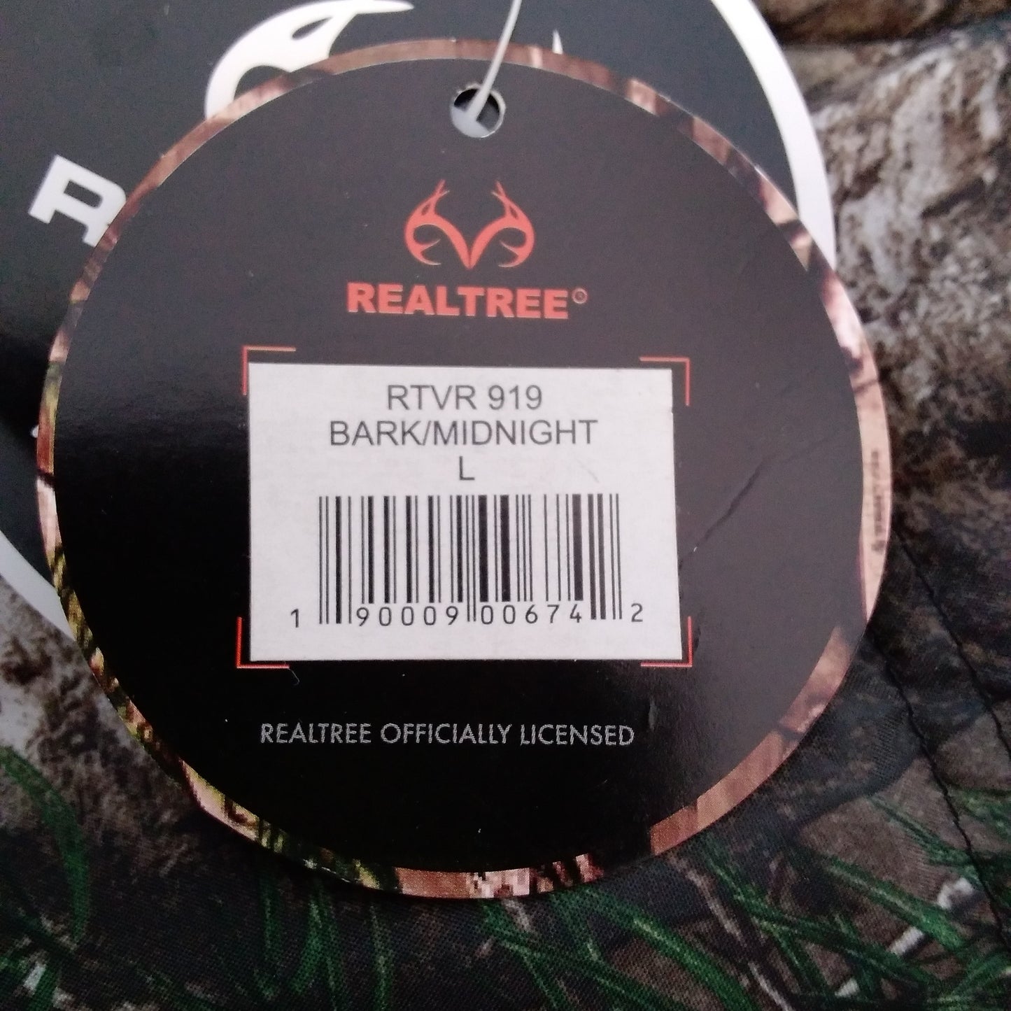 NWT - Realtree bark midnight camo Quilted Reversible Vest - L