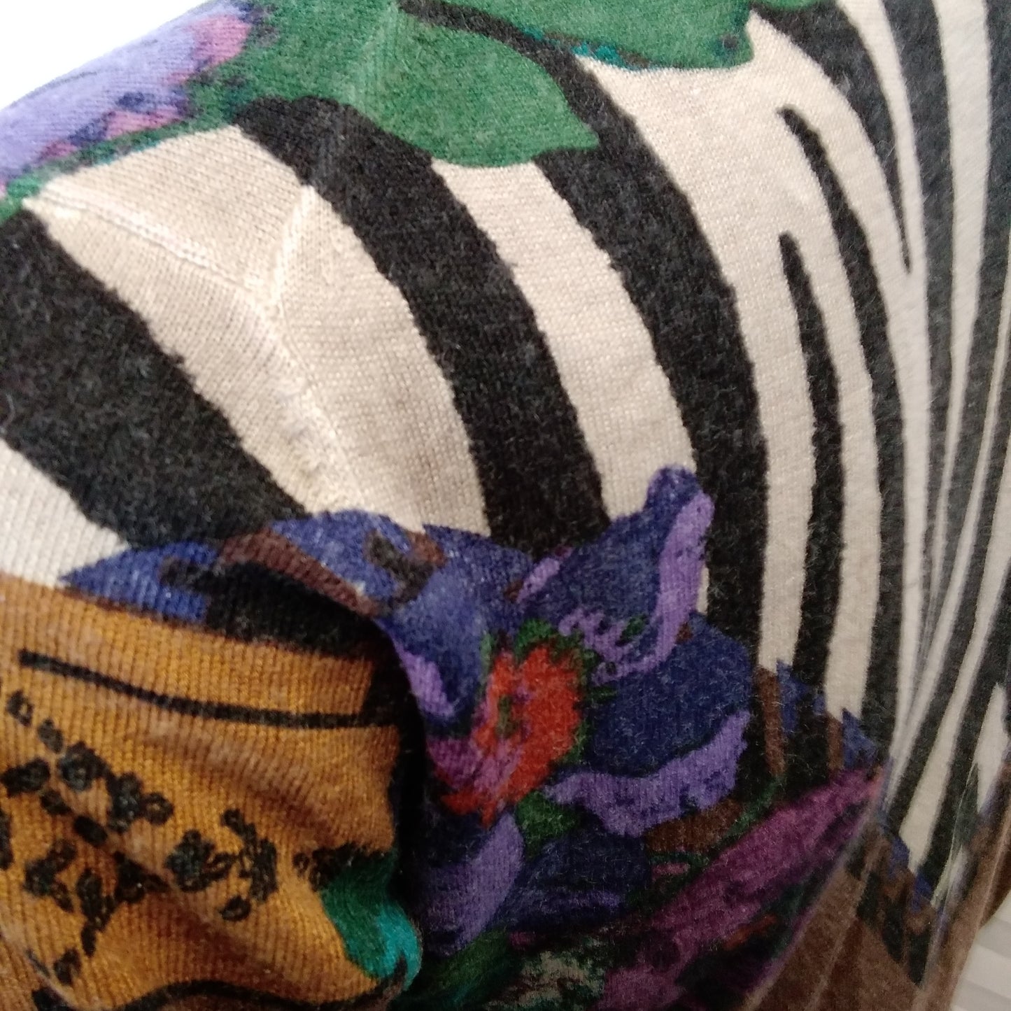 Amazing ETRO Milano Floral Print Cashmere Blend Sweater - Size 44