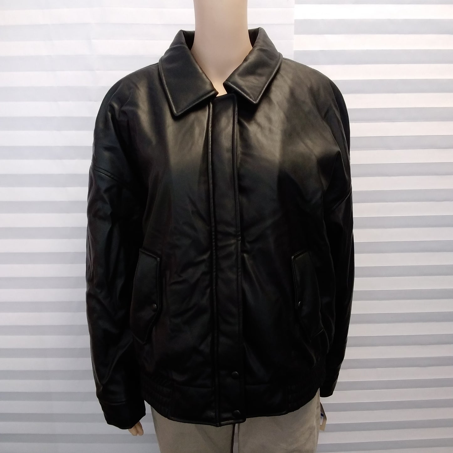NWT - Levi Strauss & Co. black Faux Leather Jacket - XL